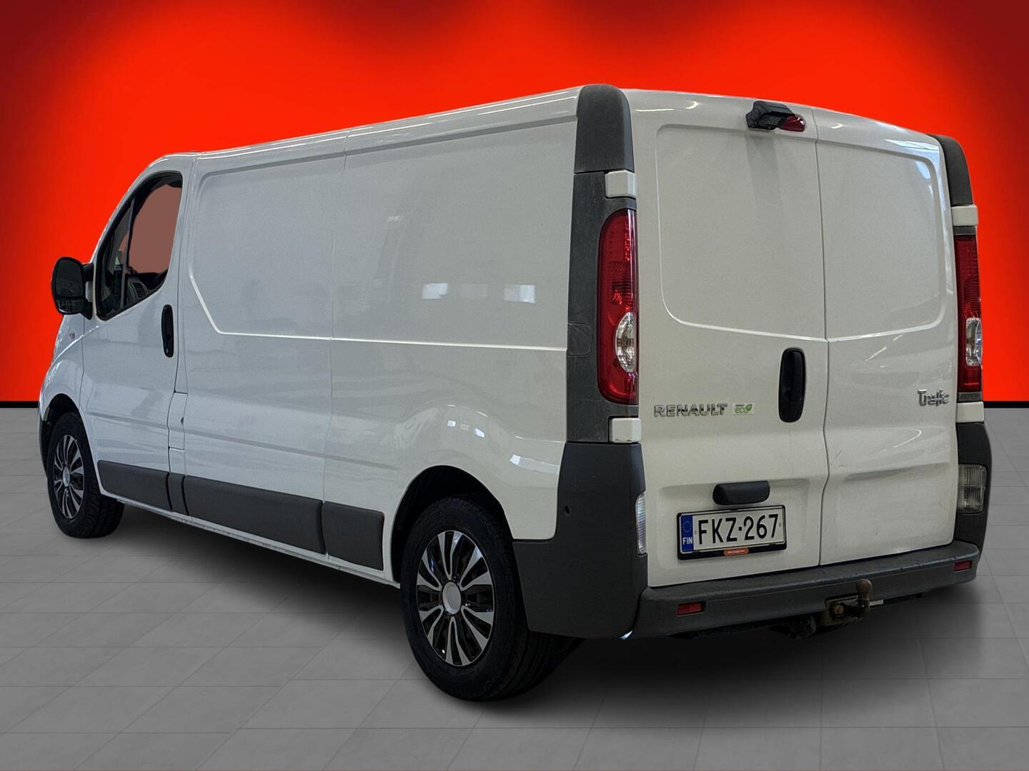 RENAULT Trafic 2013