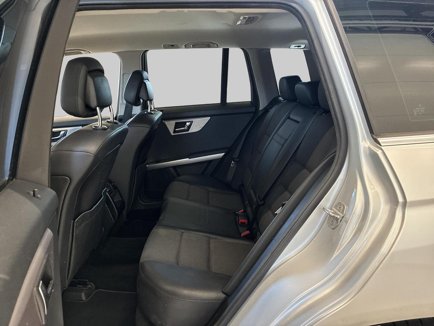 MERCEDES-BENZ GLK 2010