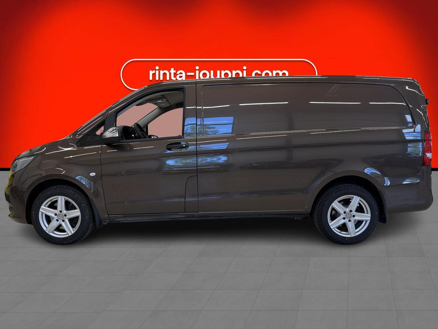 MERCEDES-BENZ Vito 2015