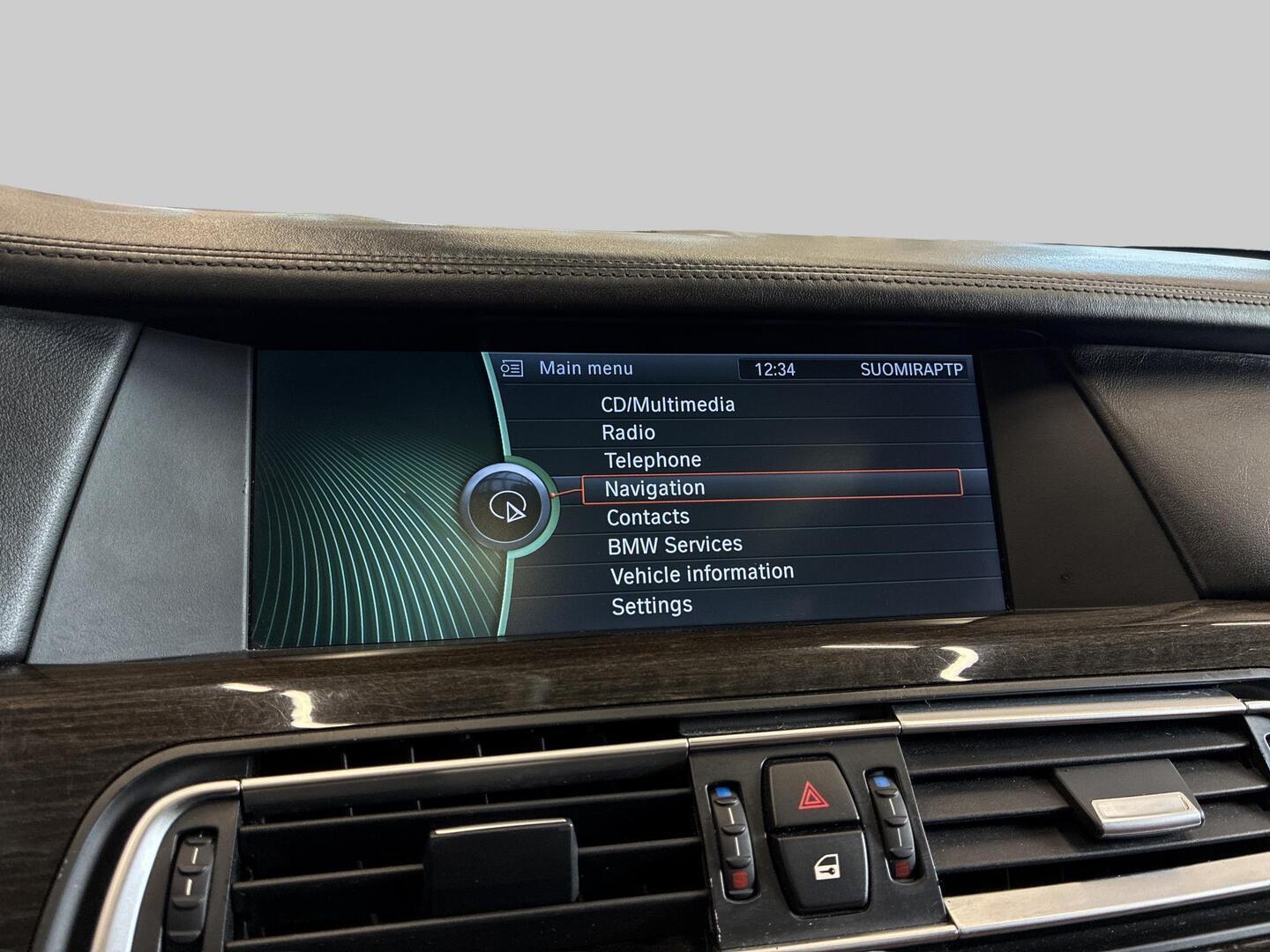 BMW 730 2009