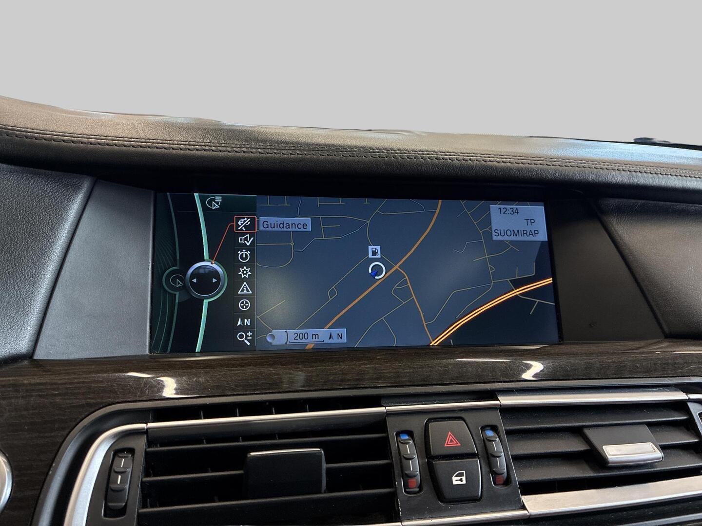 BMW 730 2009