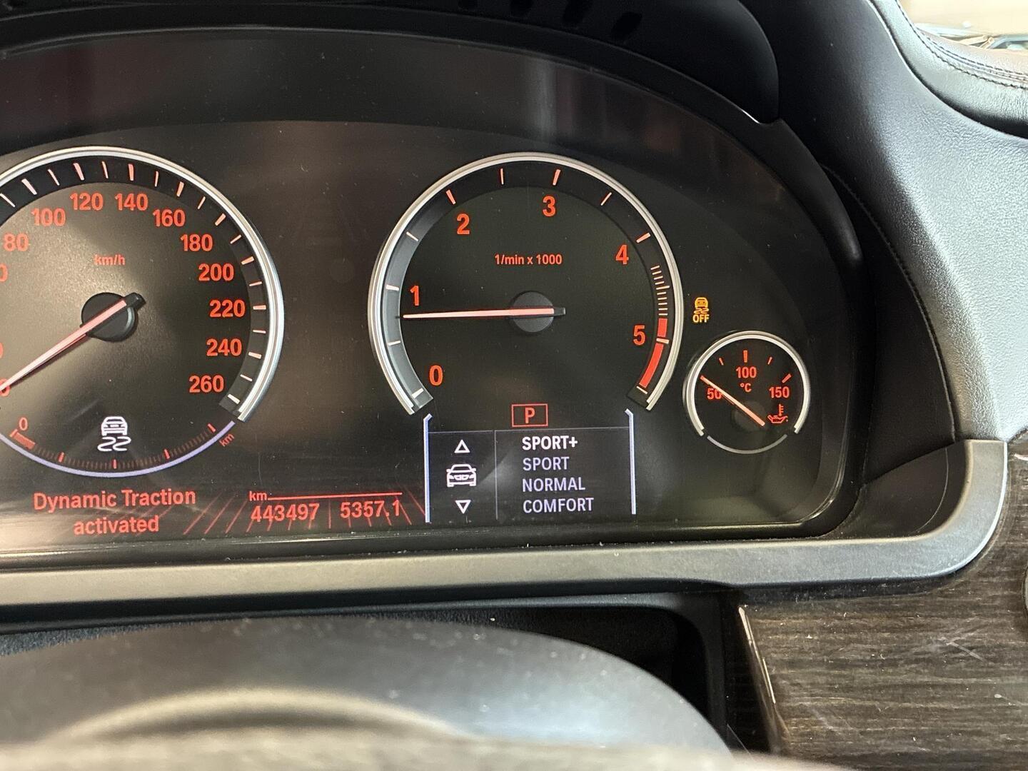 BMW 730 2009