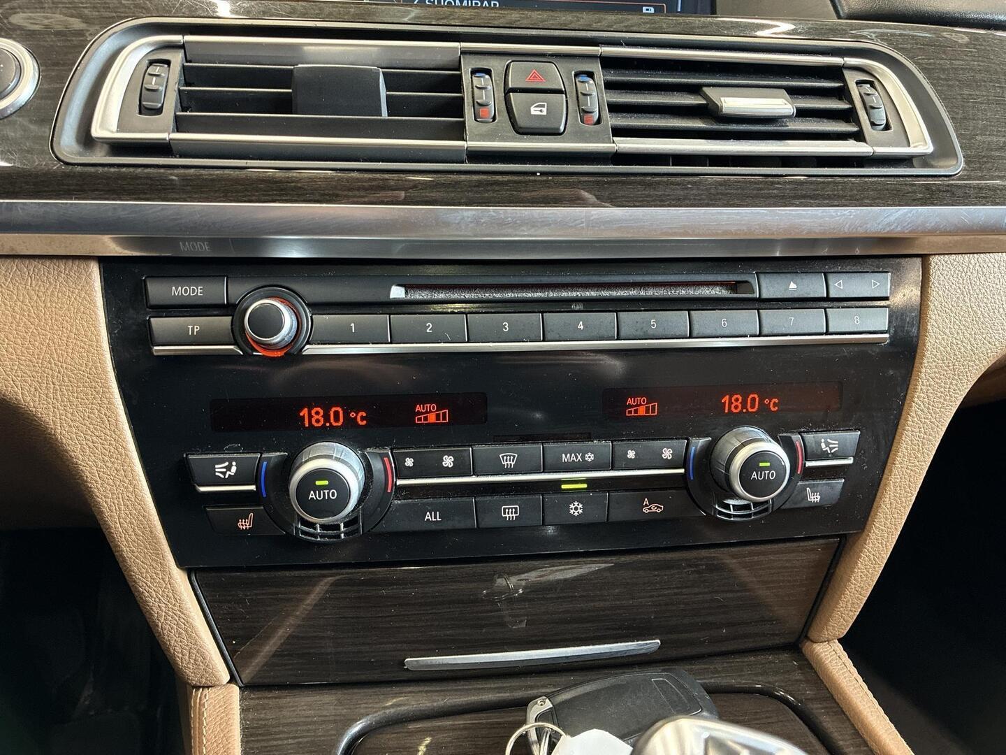BMW 730 2009