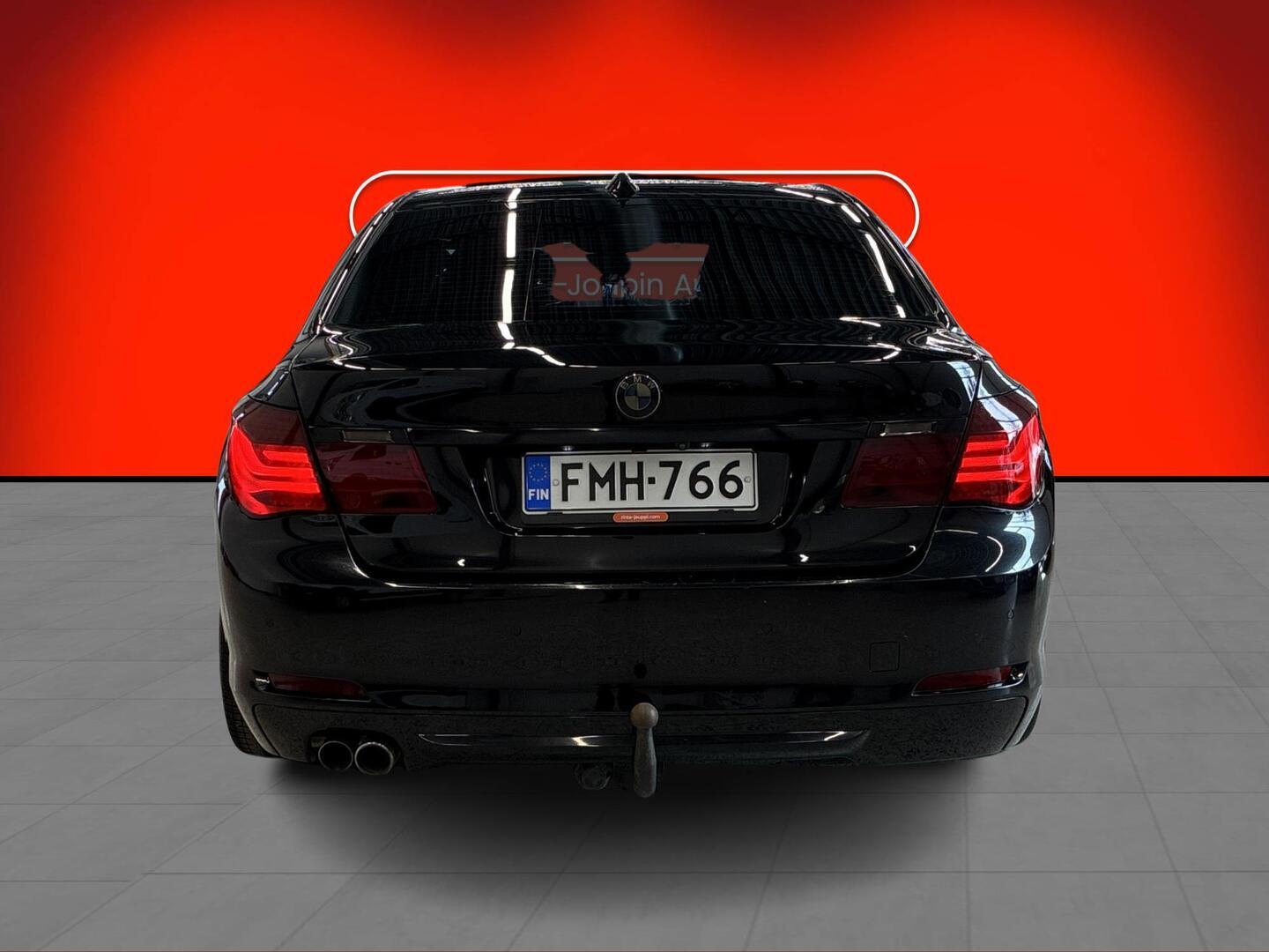 BMW 730 2009