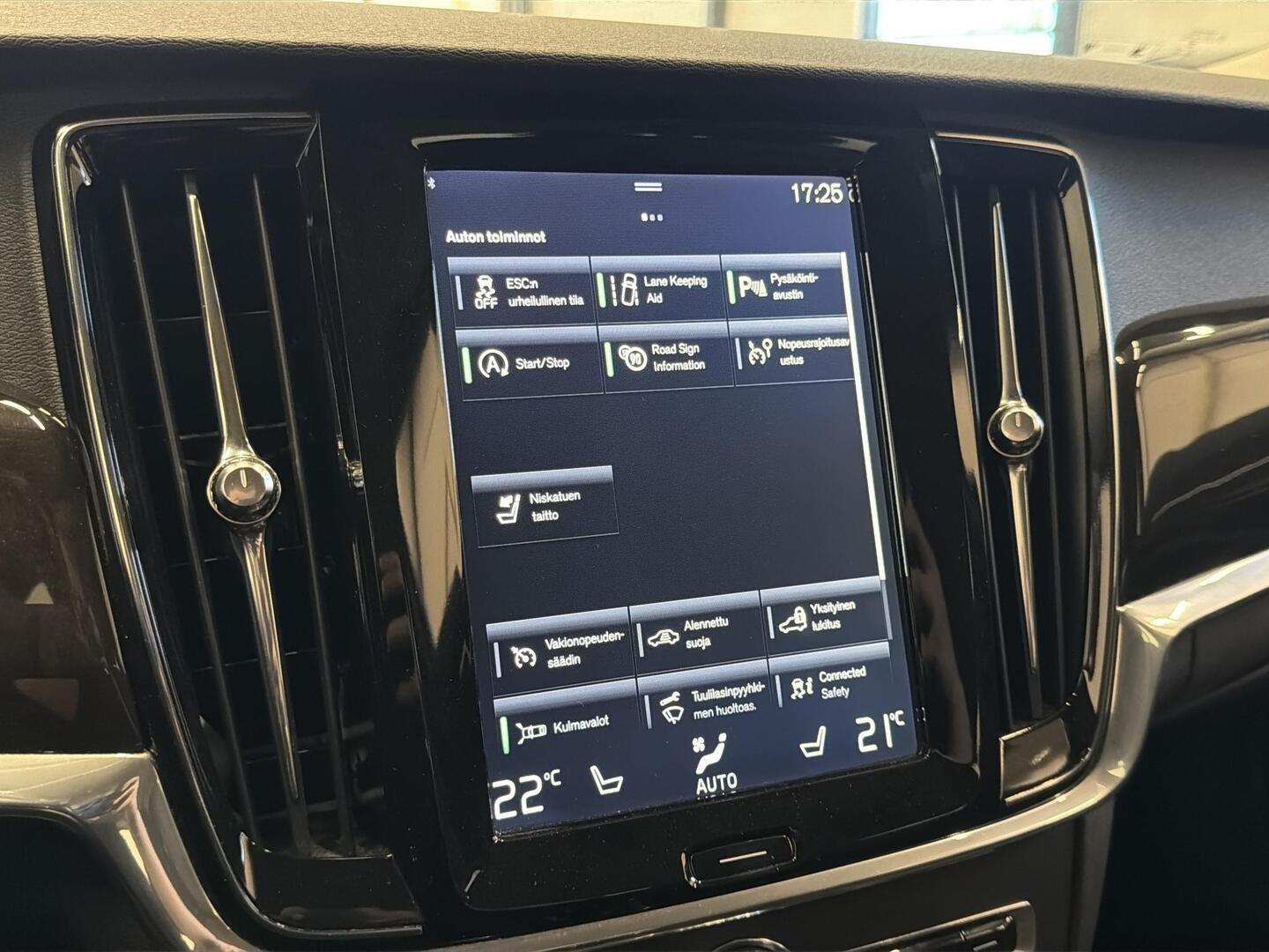 VOLVO V90 2017