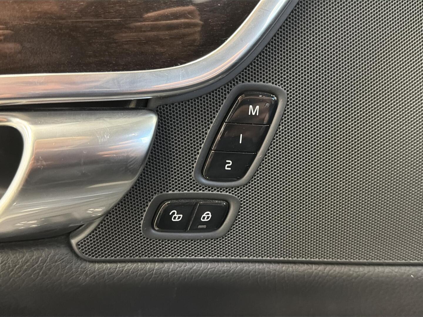 VOLVO V90 2017