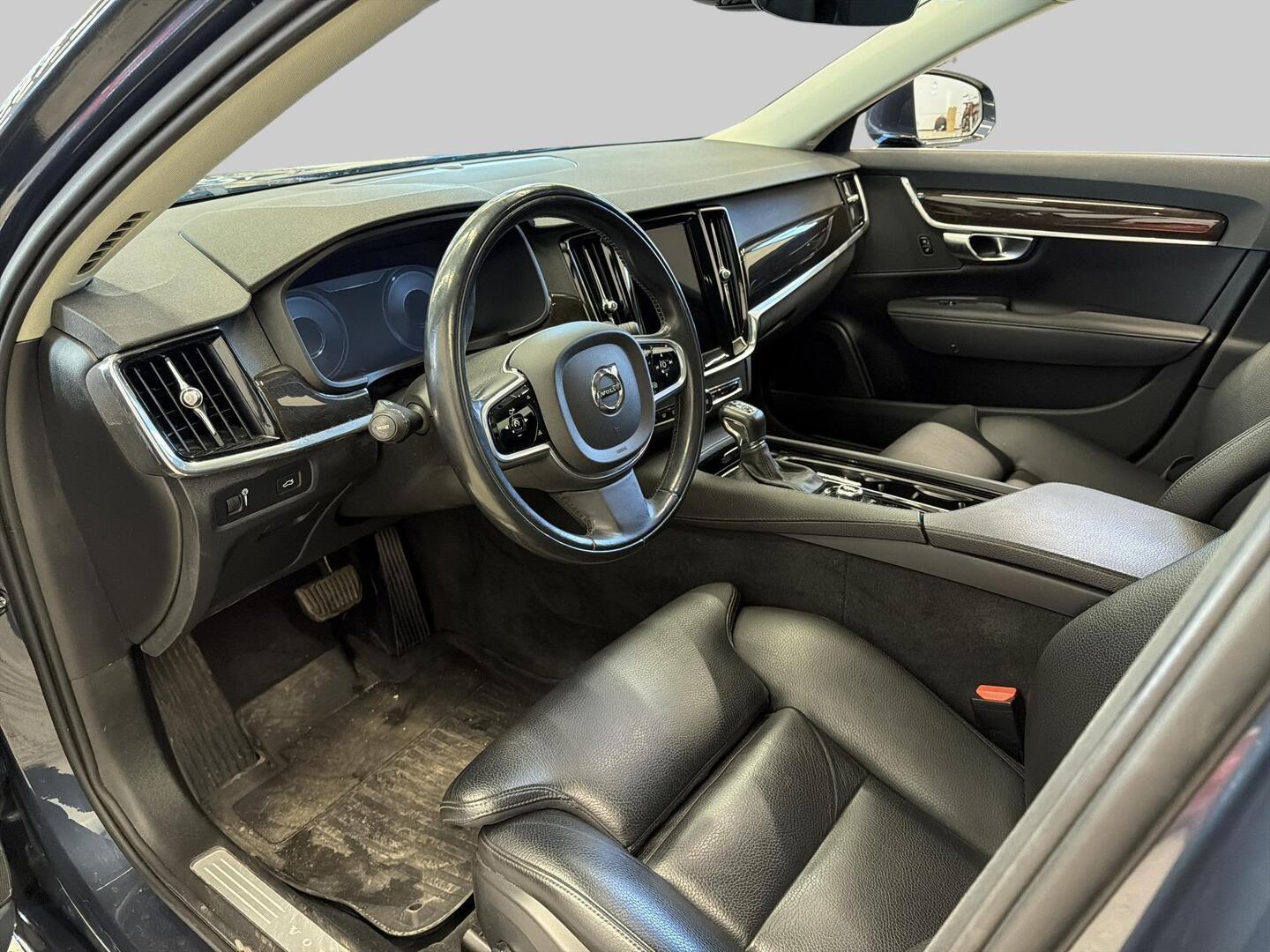 VOLVO V90 2017