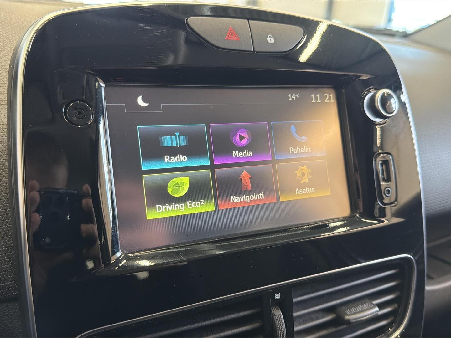 RENAULT Clio 2017