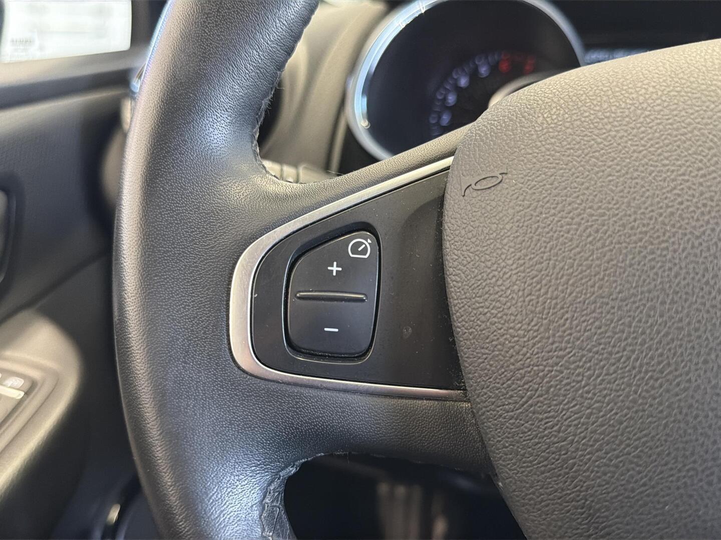 RENAULT Clio 2017
