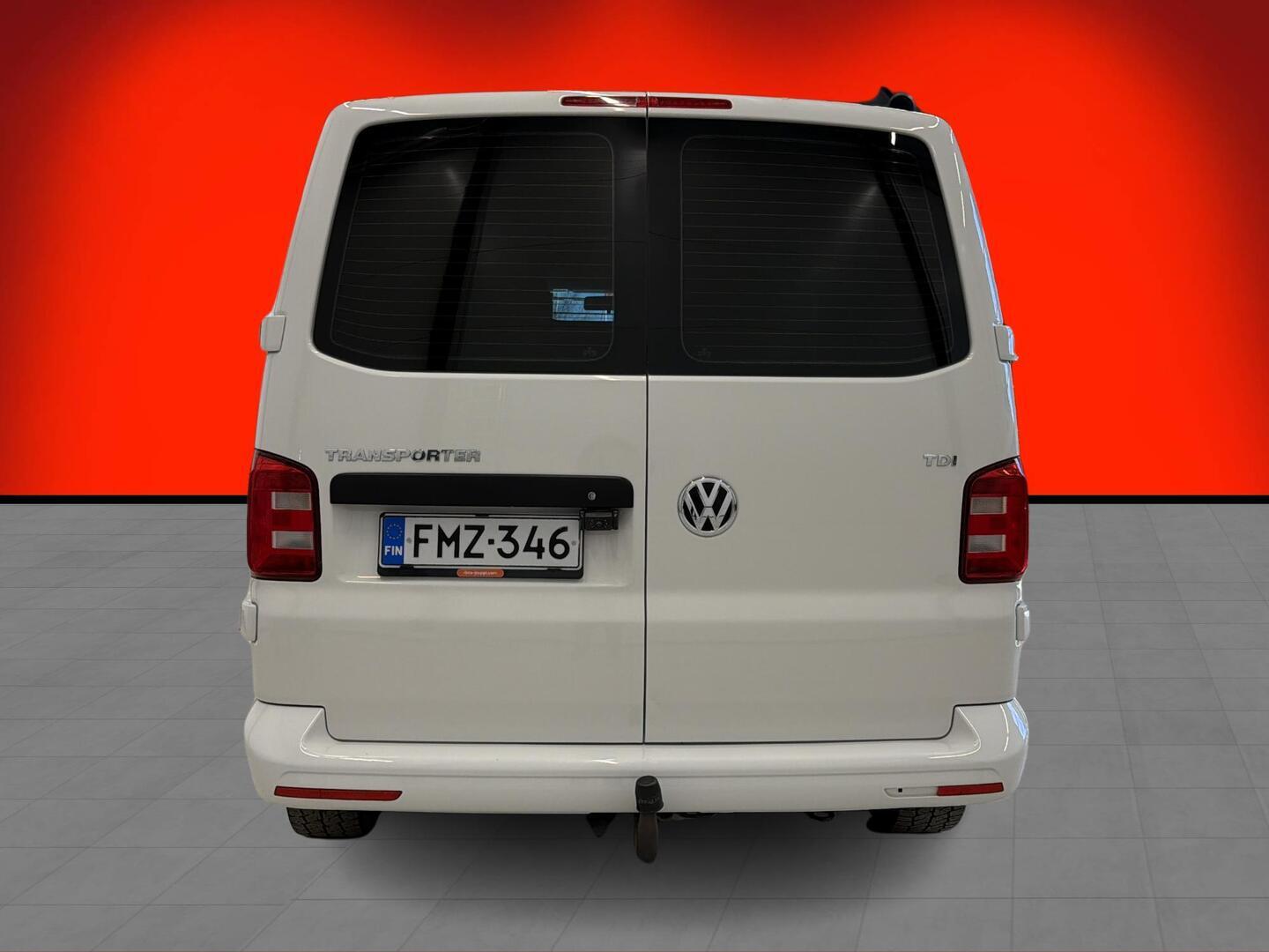 VOLKSWAGEN Transporter 2017