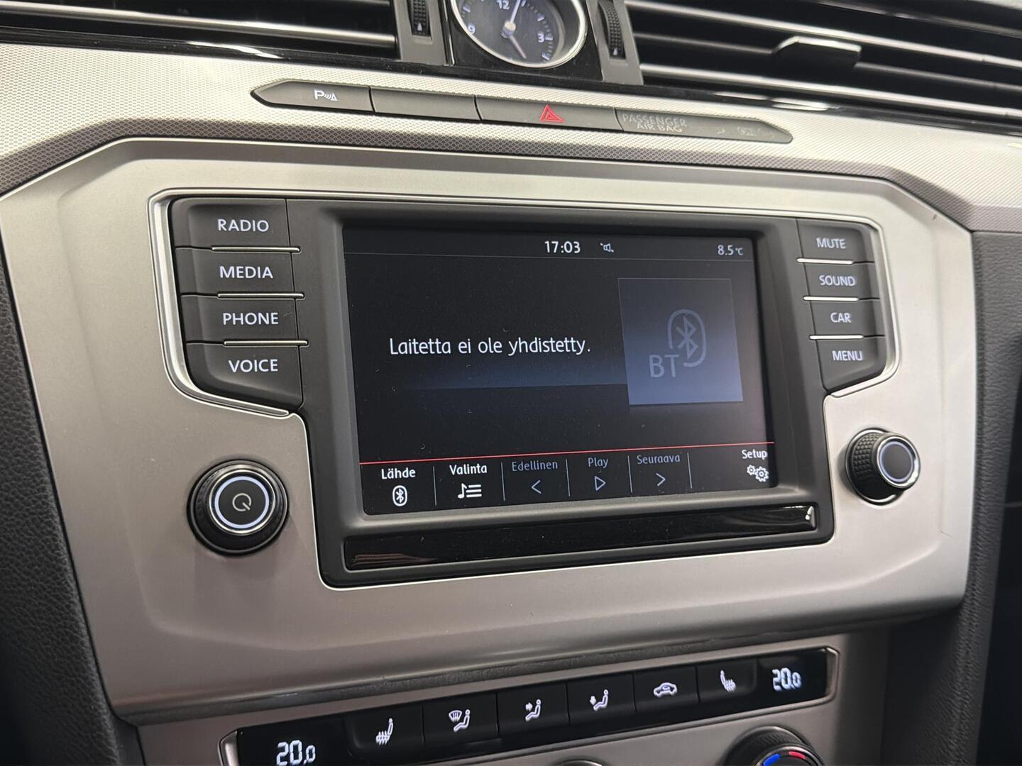 VOLKSWAGEN Passat 2015