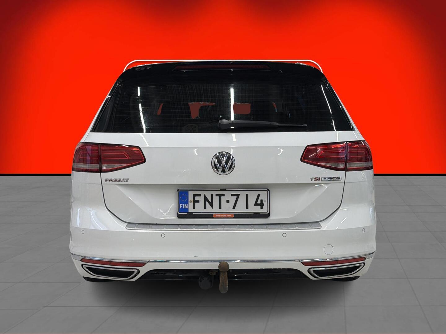 VOLKSWAGEN Passat 2015