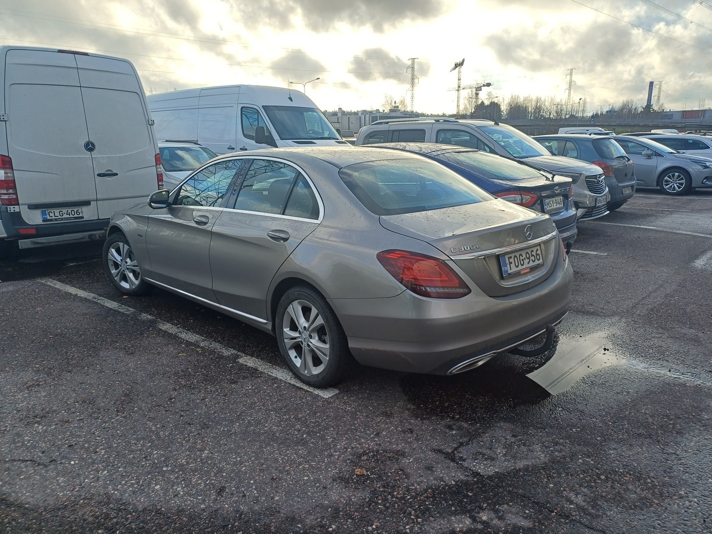 MERCEDES-BENZ C 2020