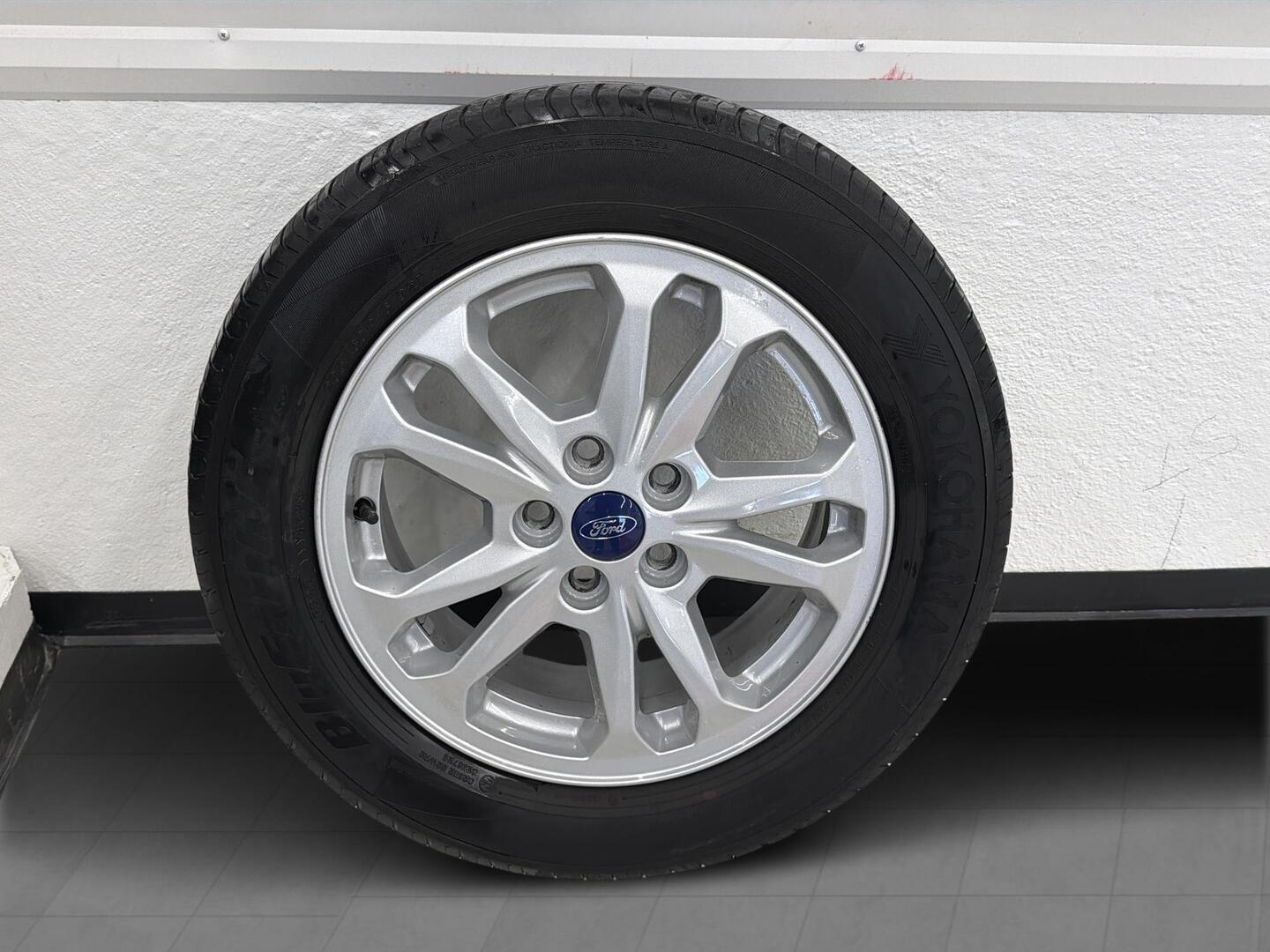 FORD TRANSIT CONNECT 2021