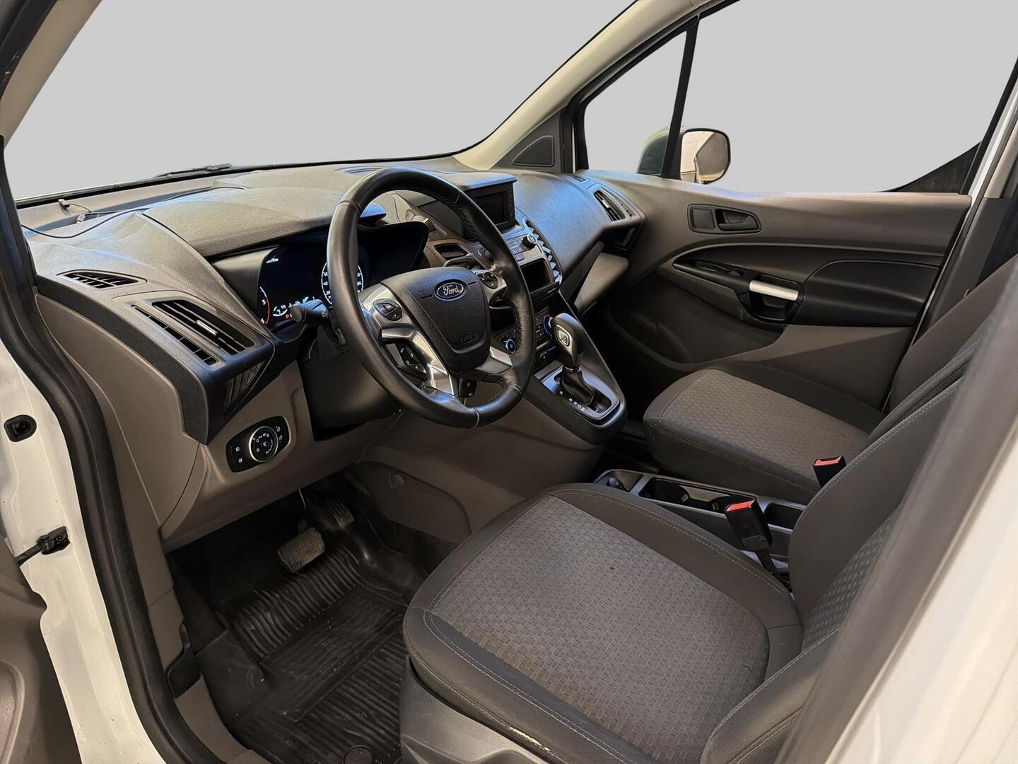 FORD TRANSIT CONNECT 2021