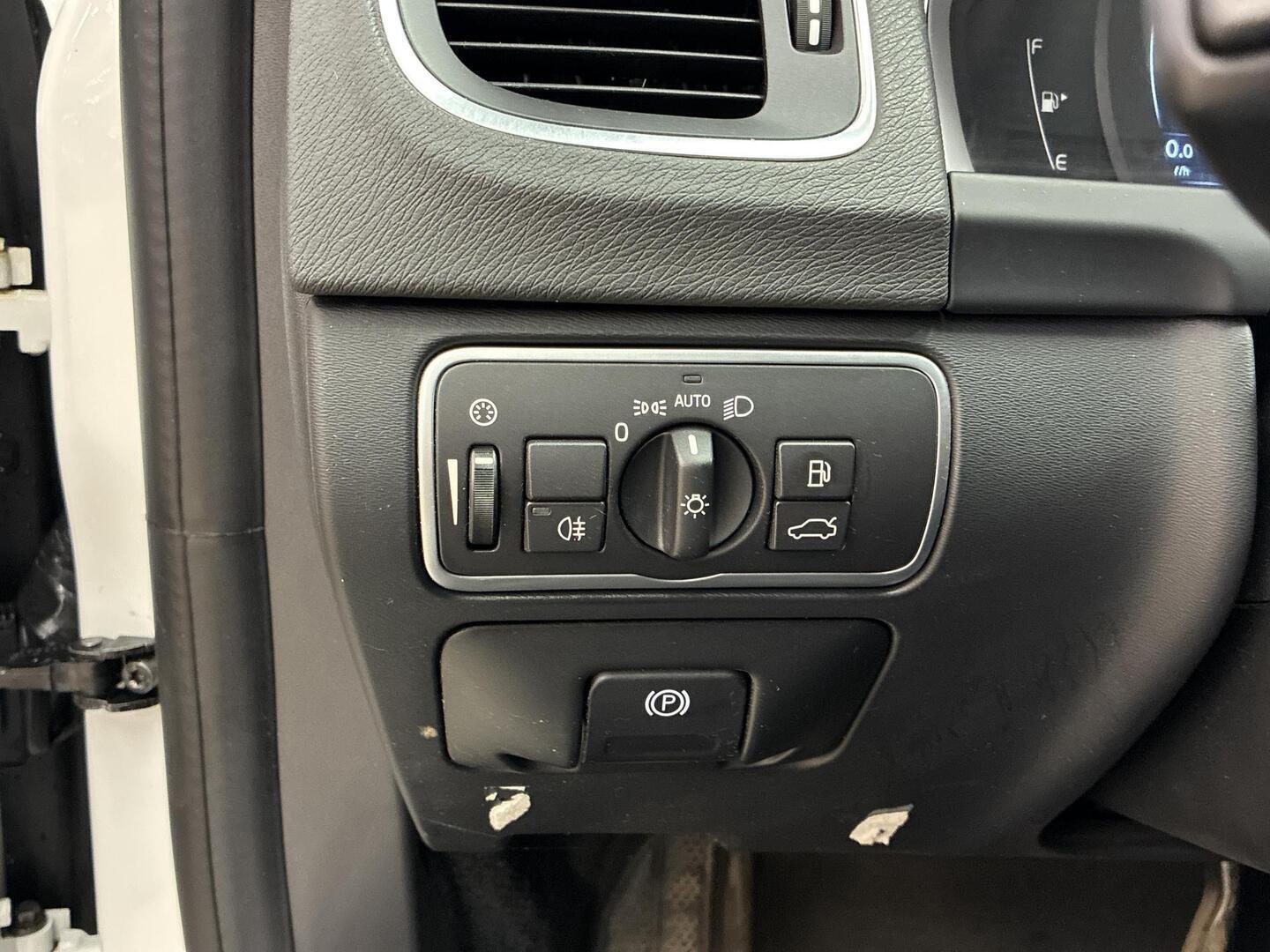 VOLVO V60 Cross Country 2018