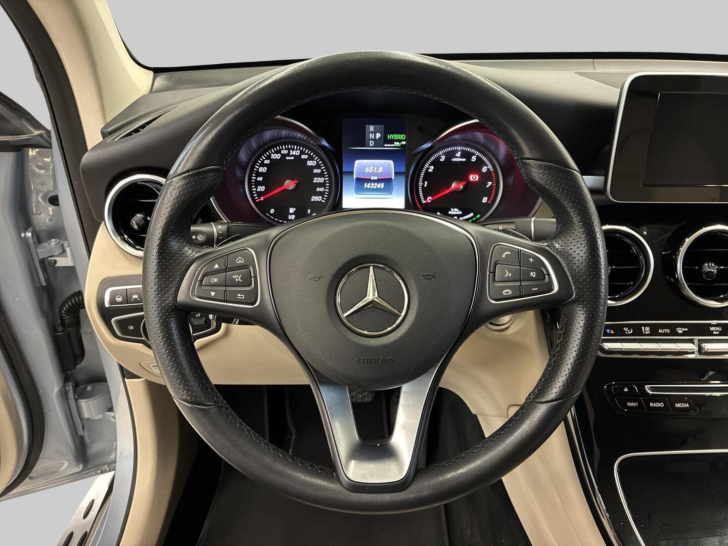 MERCEDES-BENZ GLC 2018