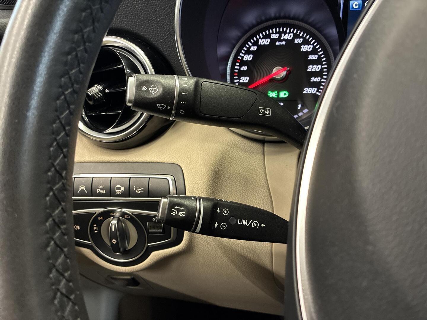 MERCEDES-BENZ GLC 2018