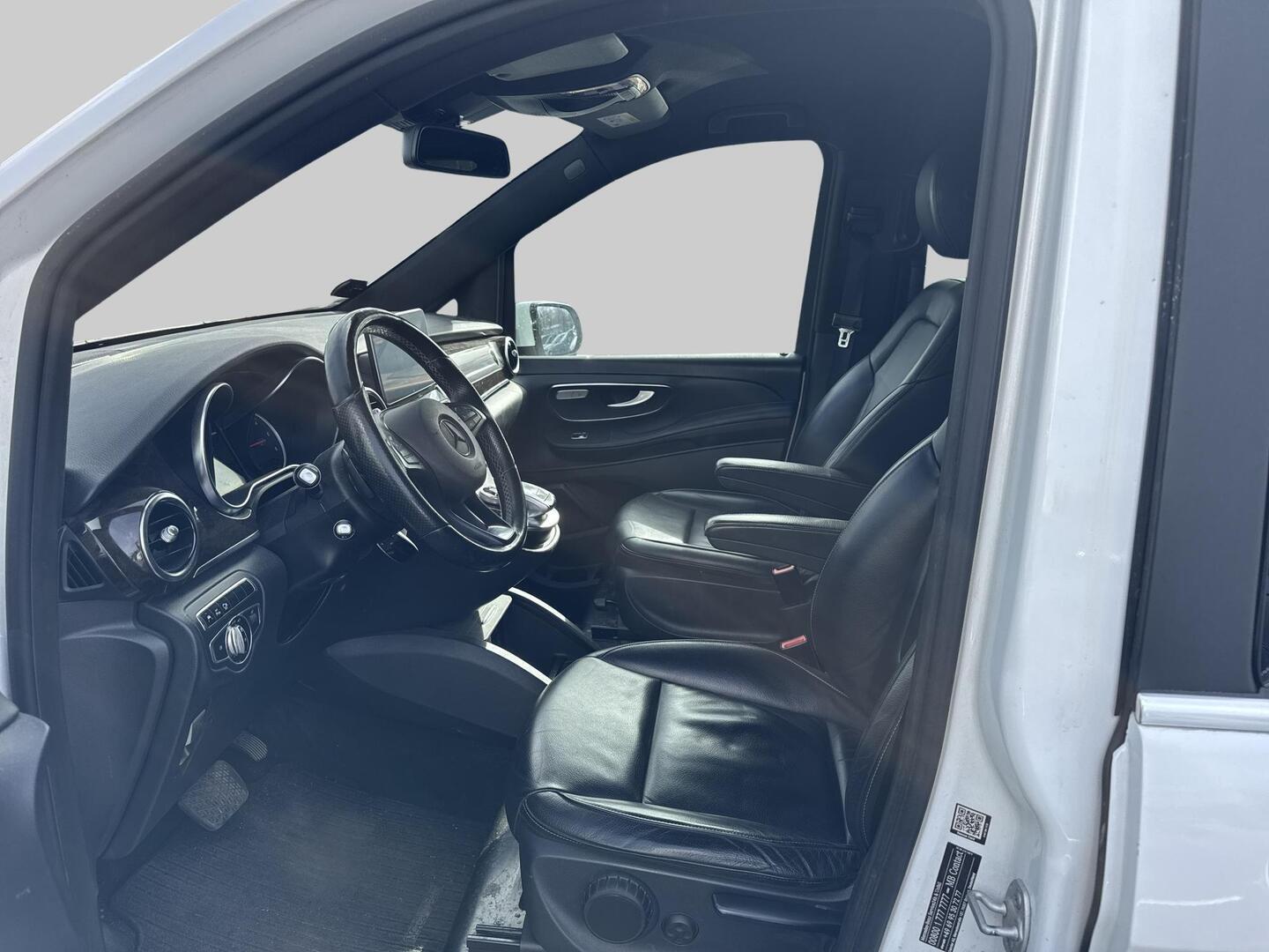 MERCEDES-BENZ V 2014