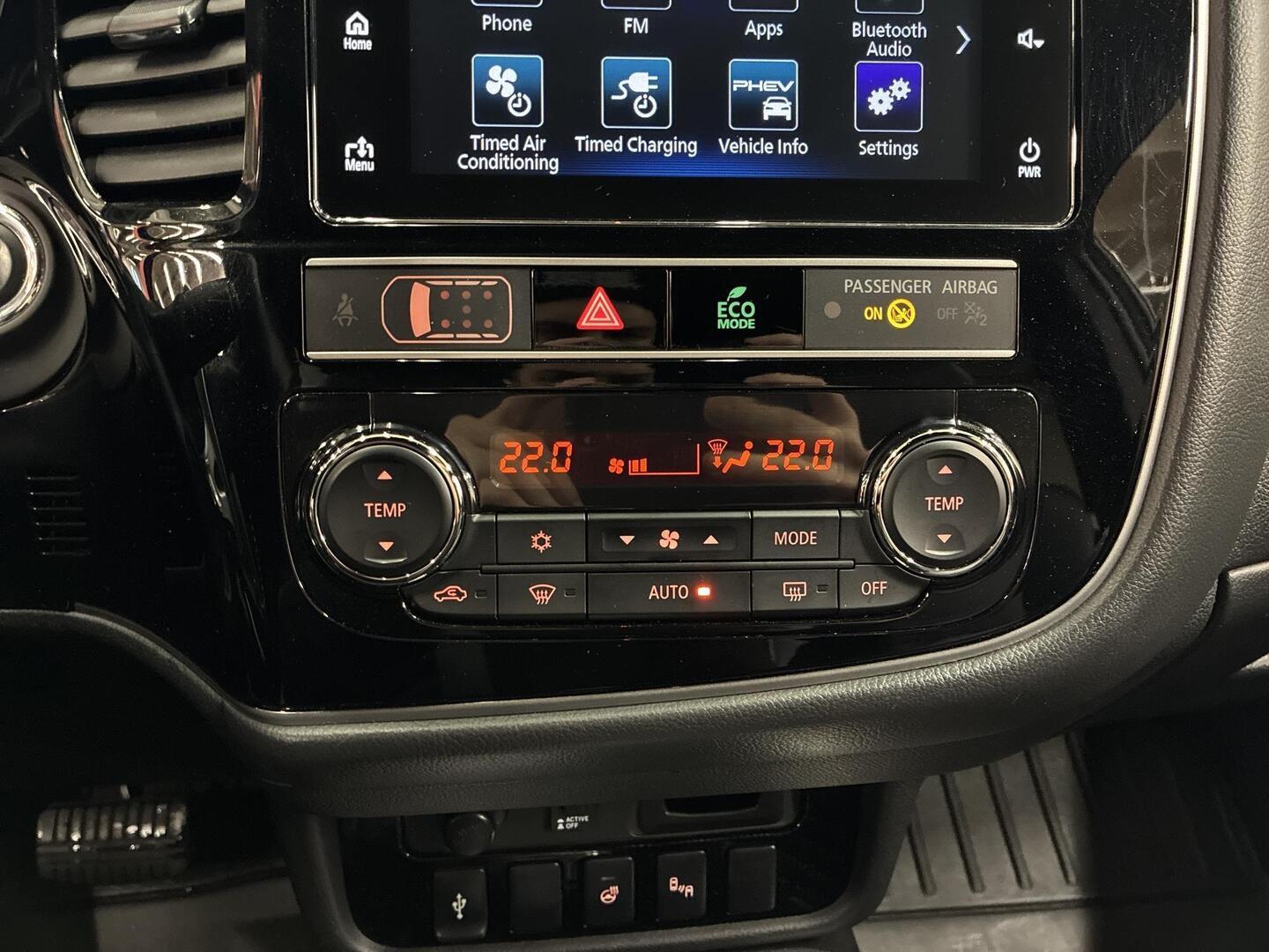 MITSUBISHI Outlander PHEV 2019