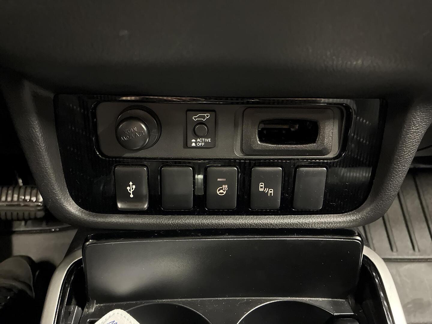 MITSUBISHI Outlander PHEV 2019