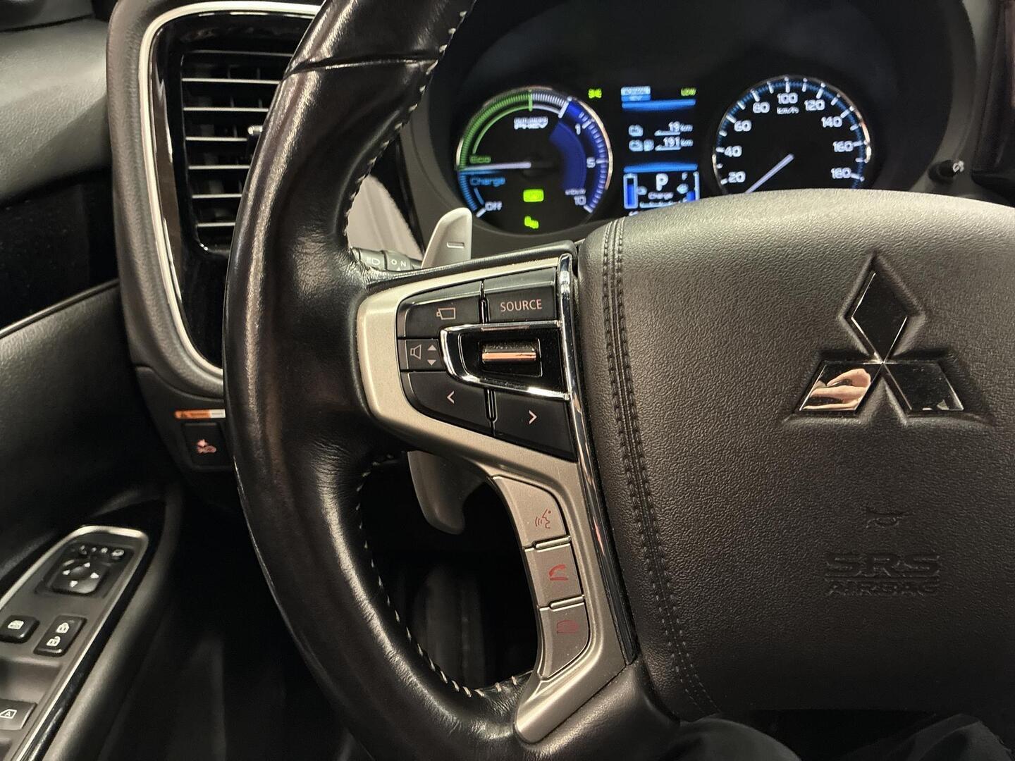 MITSUBISHI Outlander PHEV 2019