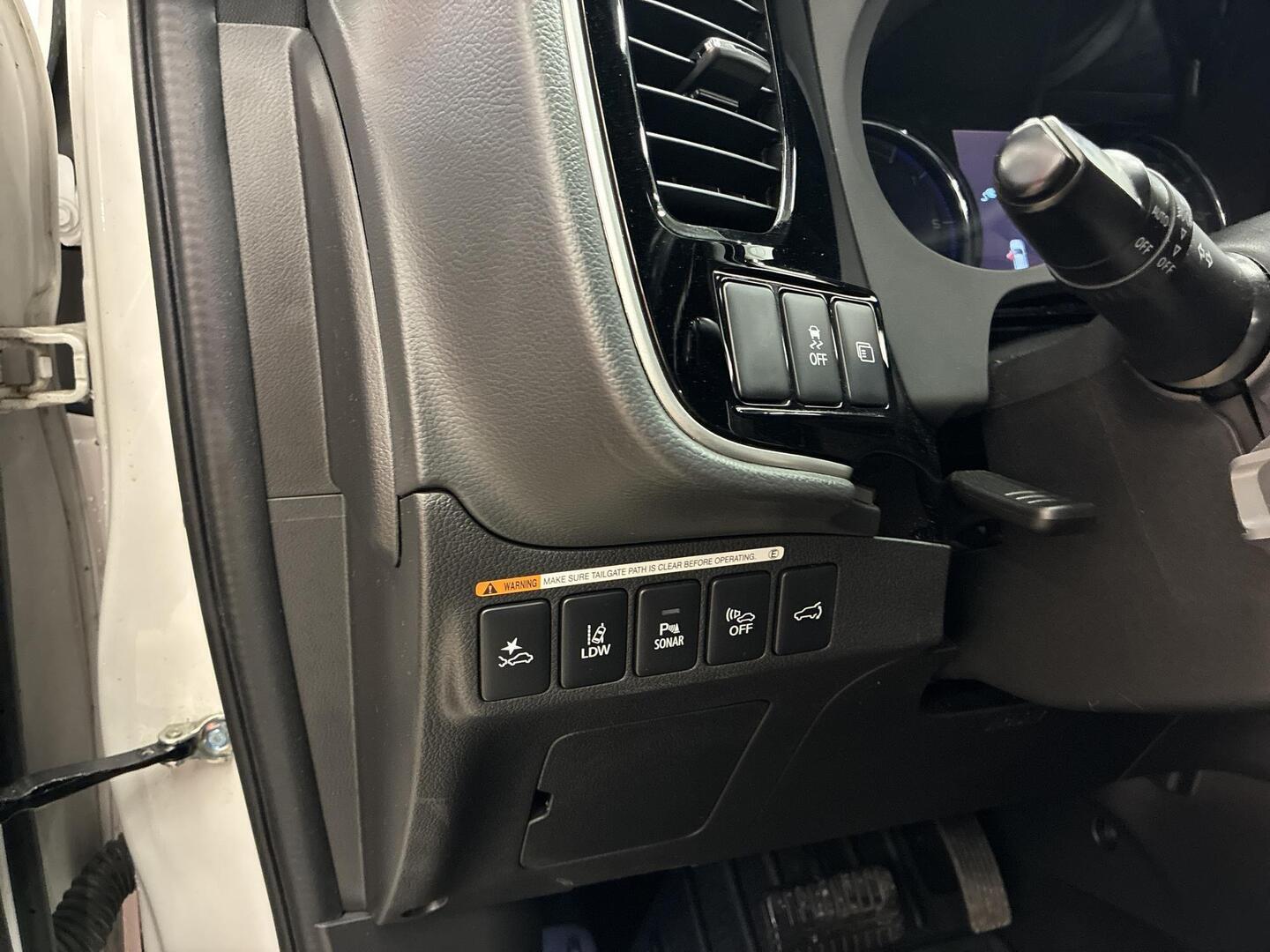 MITSUBISHI Outlander PHEV 2019