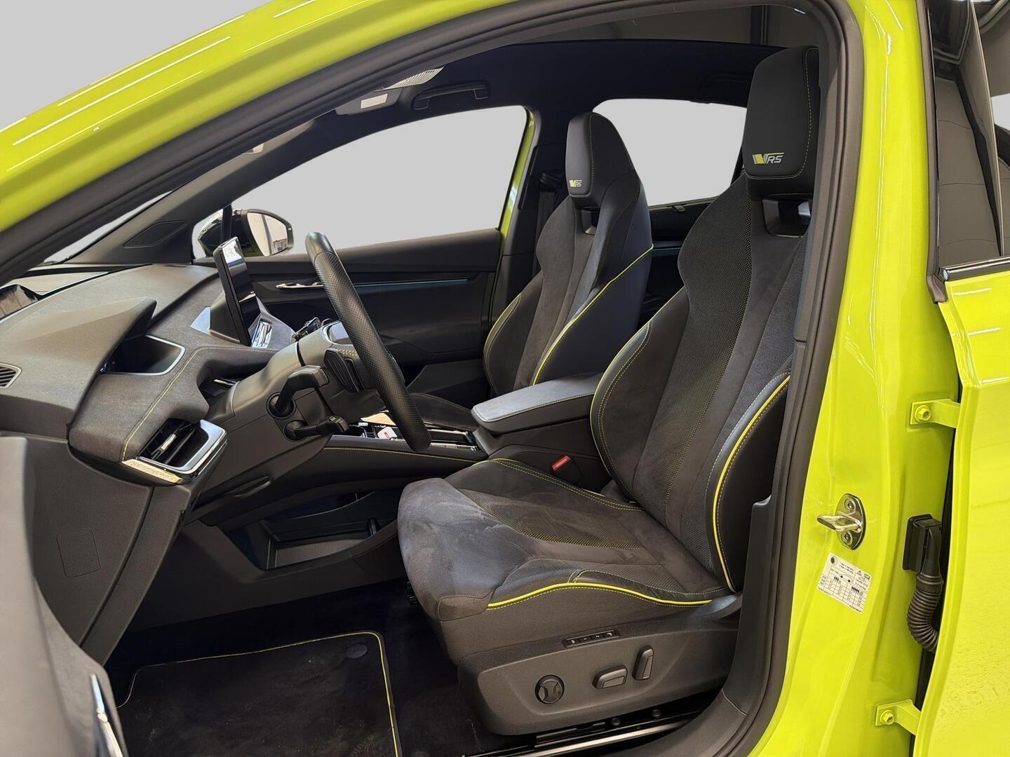 SKODA ENYAQ 2023