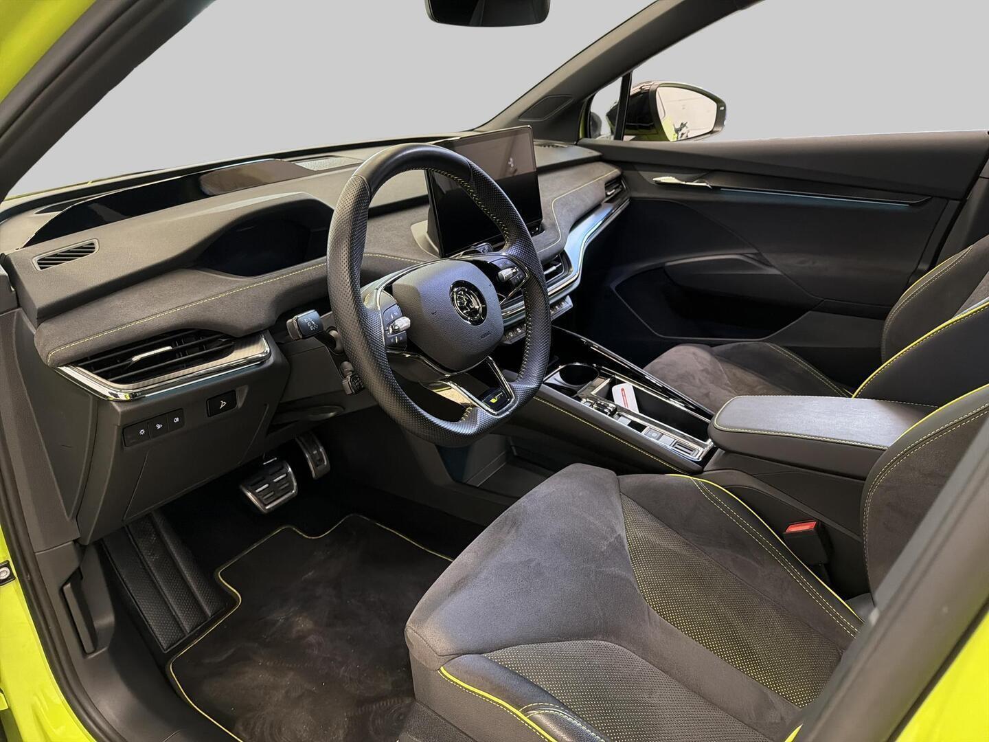 SKODA ENYAQ 2023