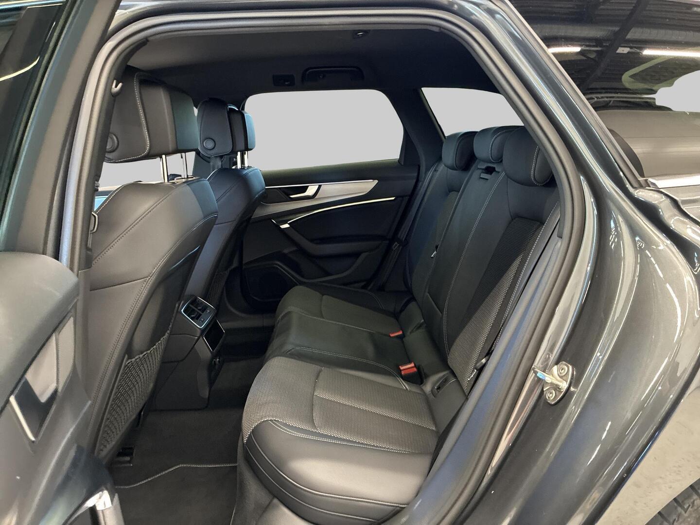 AUDI A6 2023