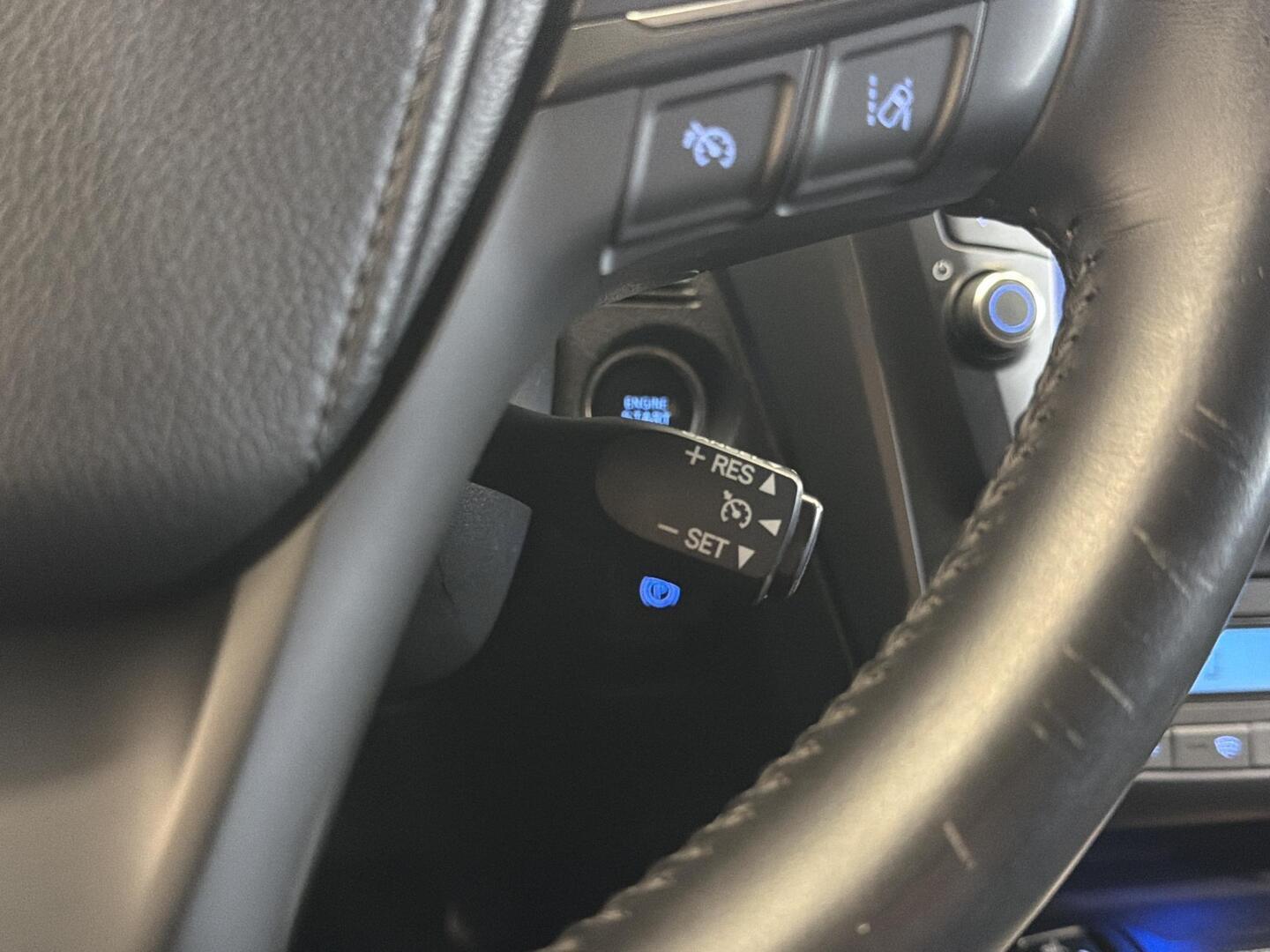 TOYOTA AVENSIS 2017