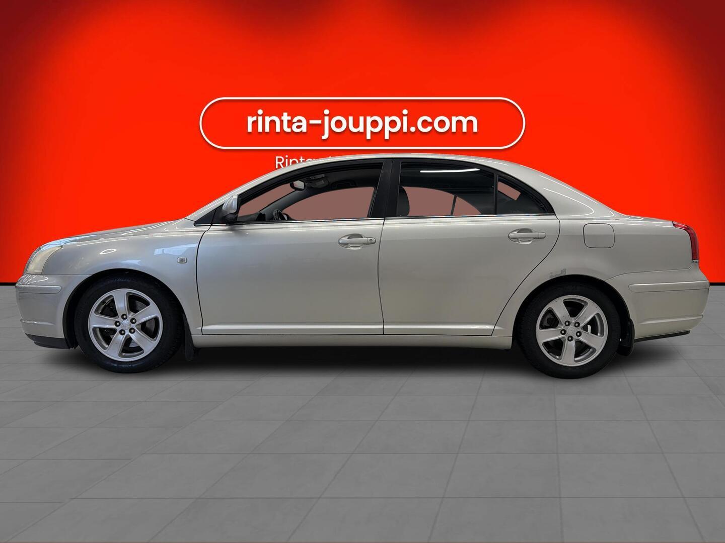 TOYOTA Avensis 2005