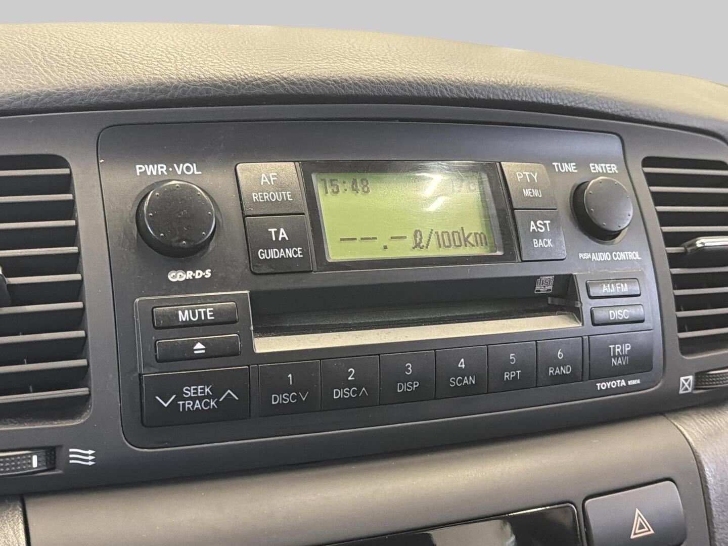 TOYOTA Corolla 2005