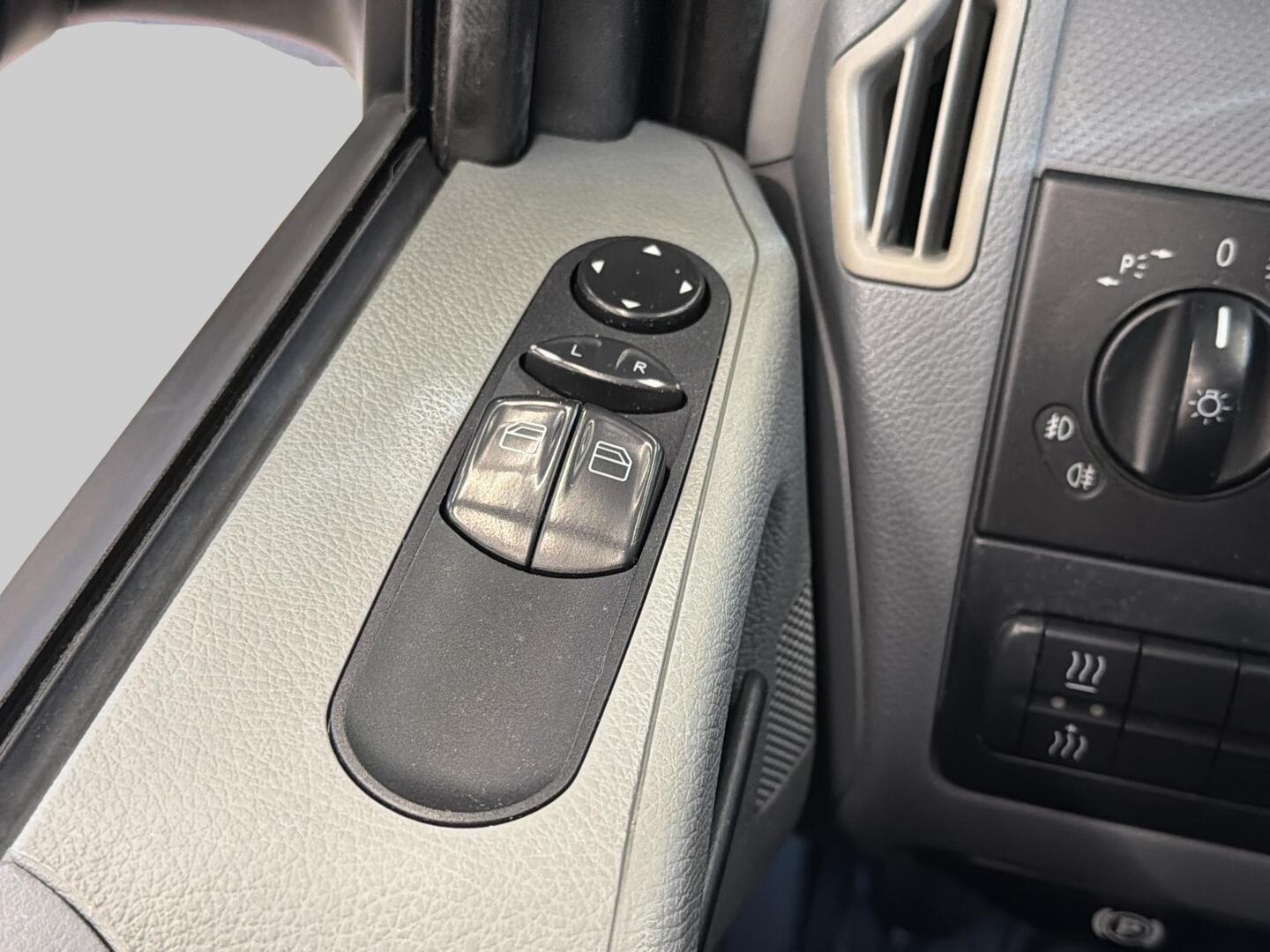 MERCEDES-BENZ Vito 2008