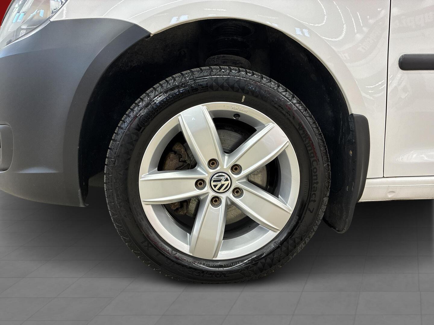 VOLKSWAGEN Caddy Maxi 2011