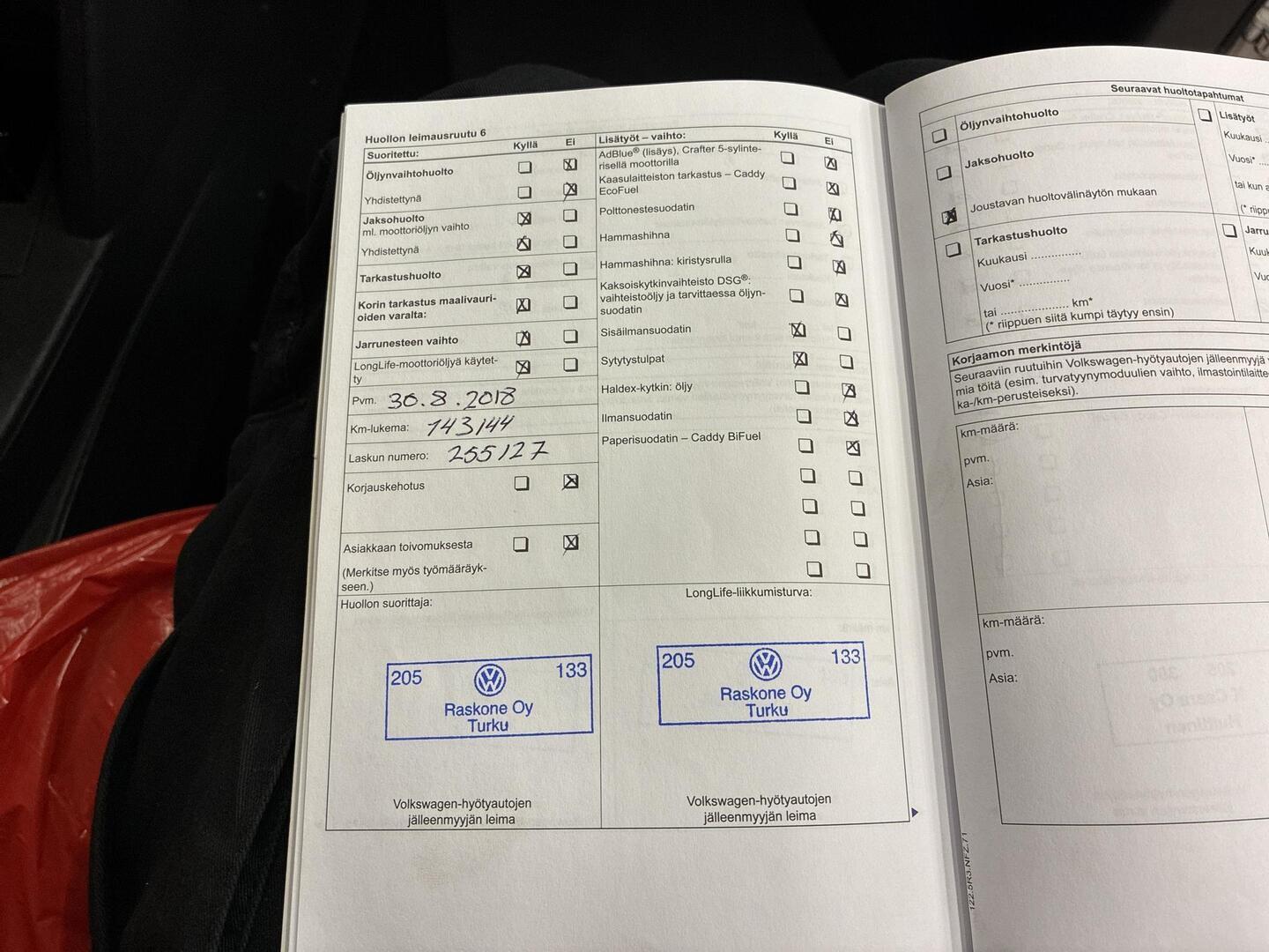 VOLKSWAGEN Caddy Maxi 2011