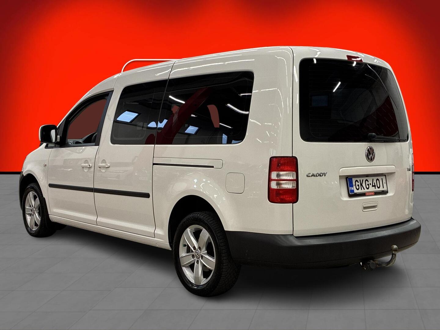VOLKSWAGEN Caddy Maxi 2011