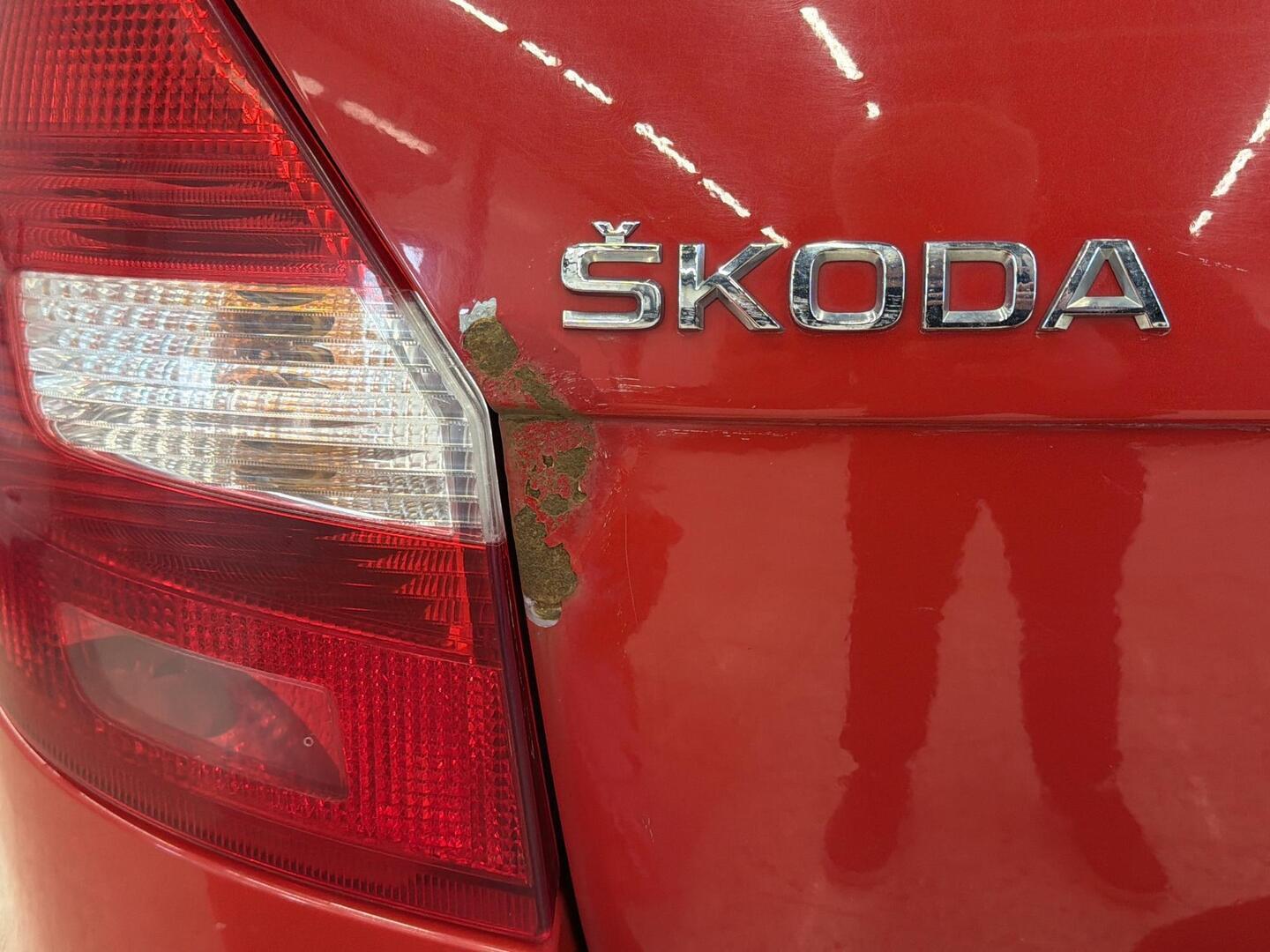 SKODA Fabia 2013