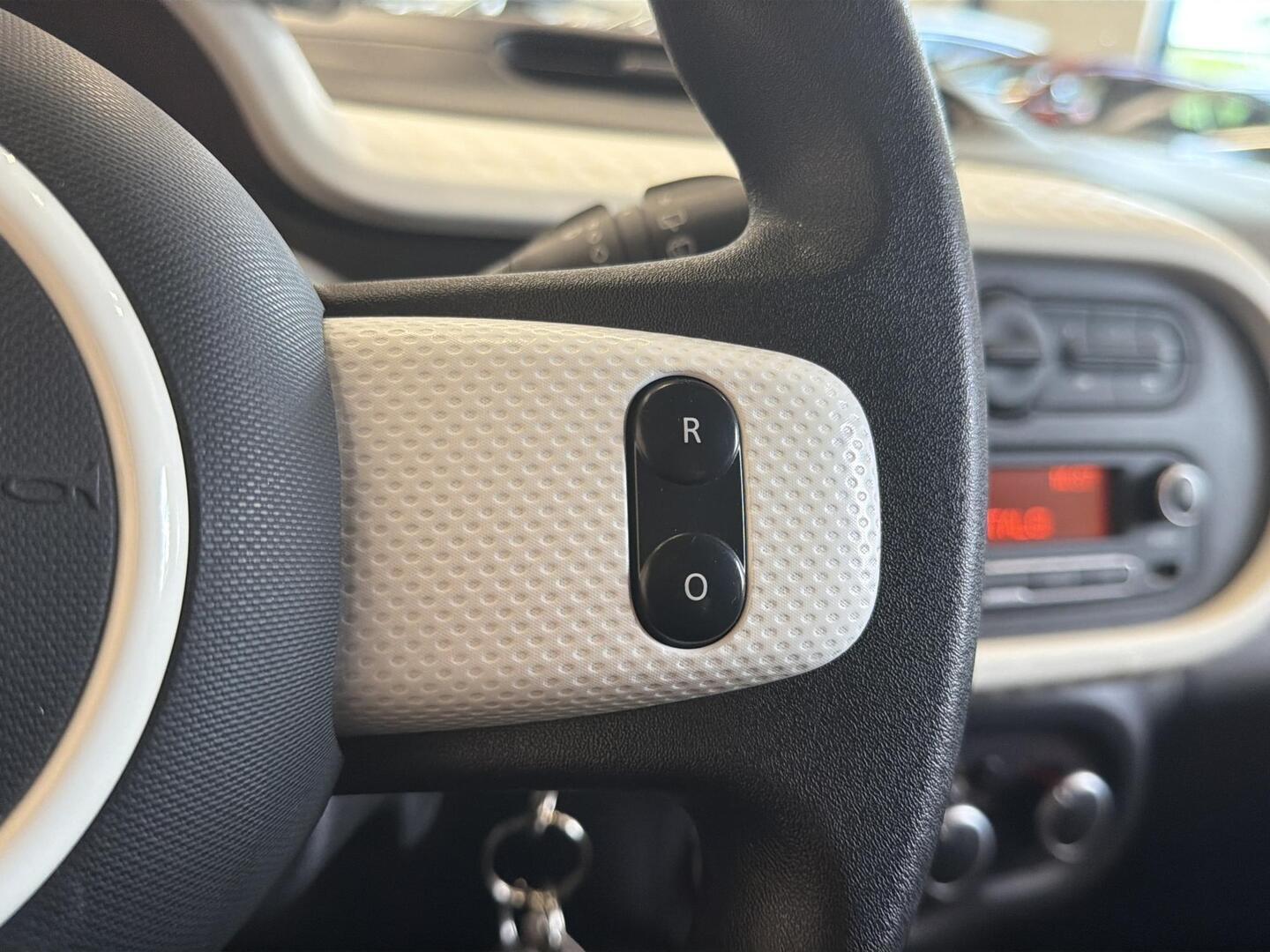 RENAULT Twingo 2015