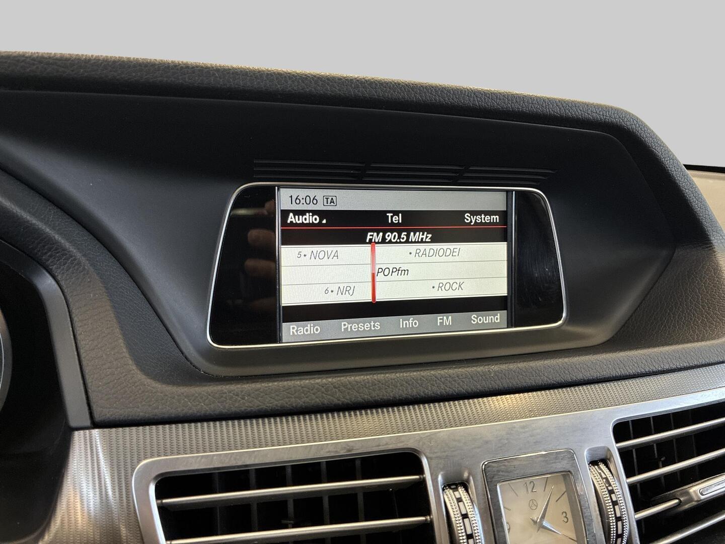 MERCEDES-BENZ E 2016