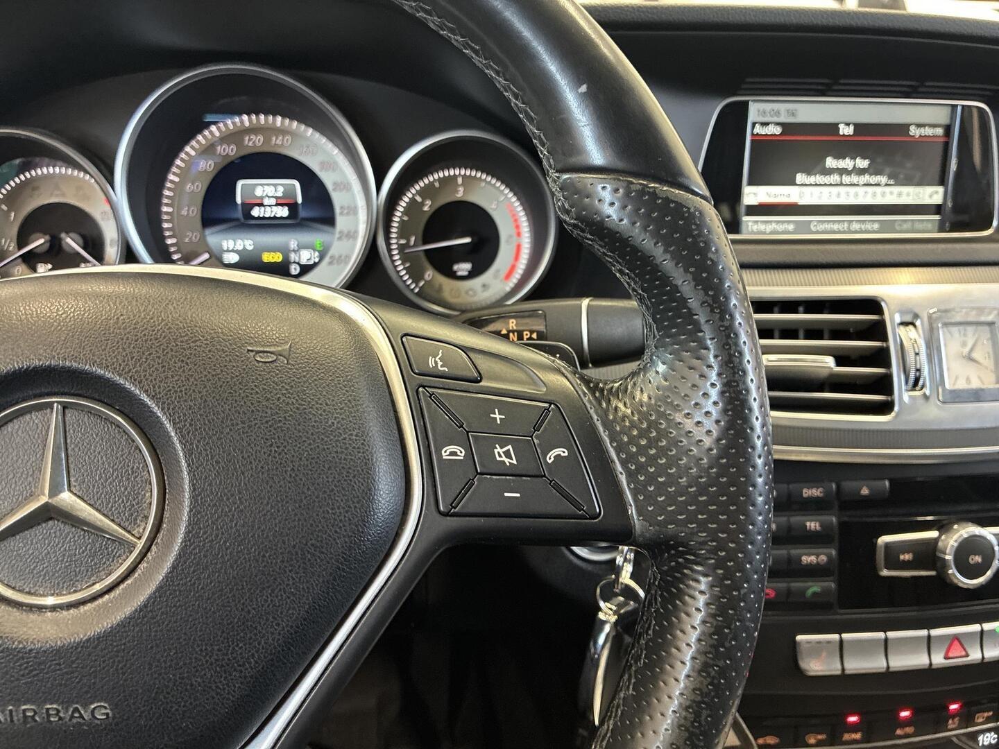 MERCEDES-BENZ E 2016