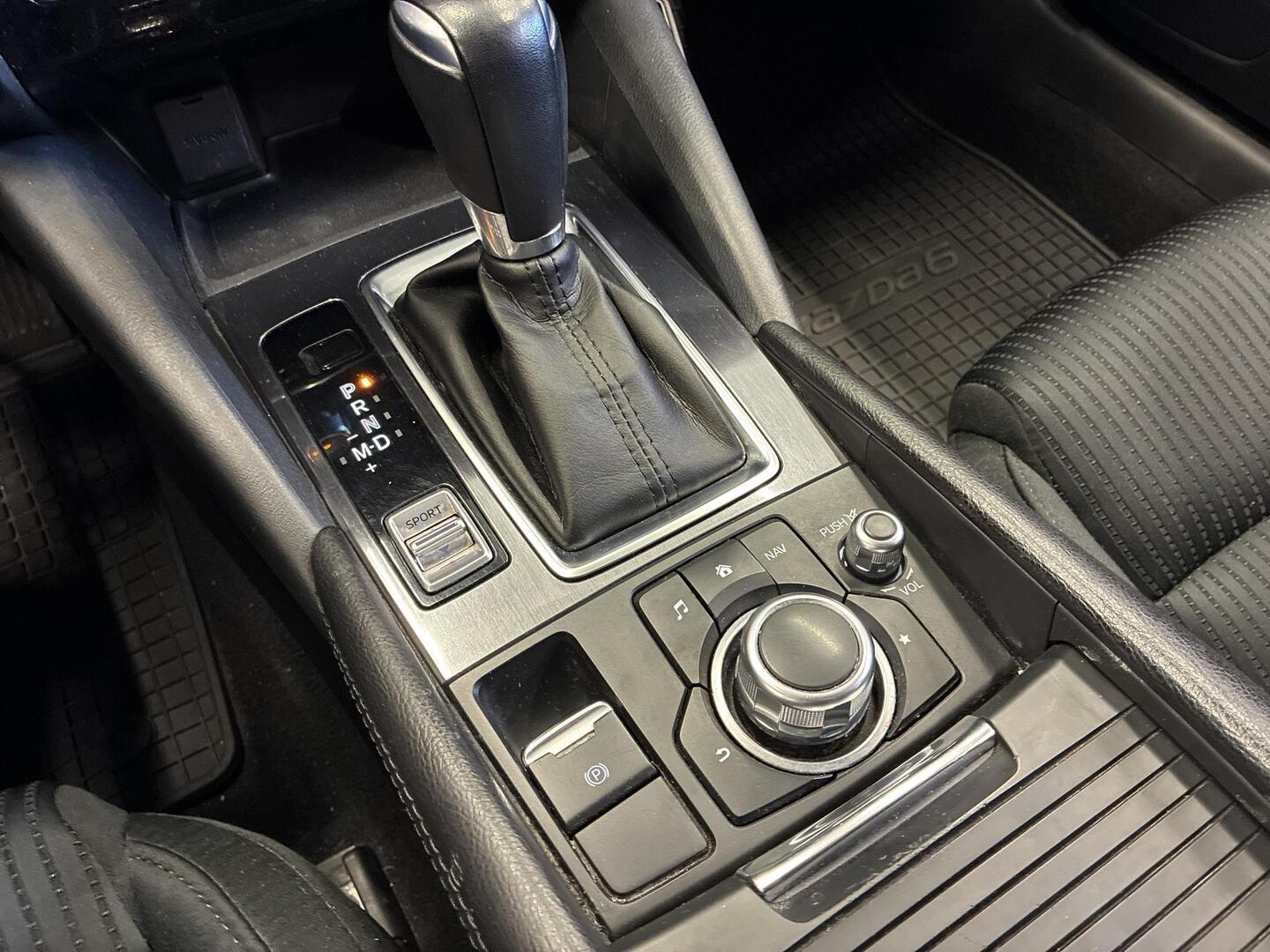 MAZDA Mazda6 2018