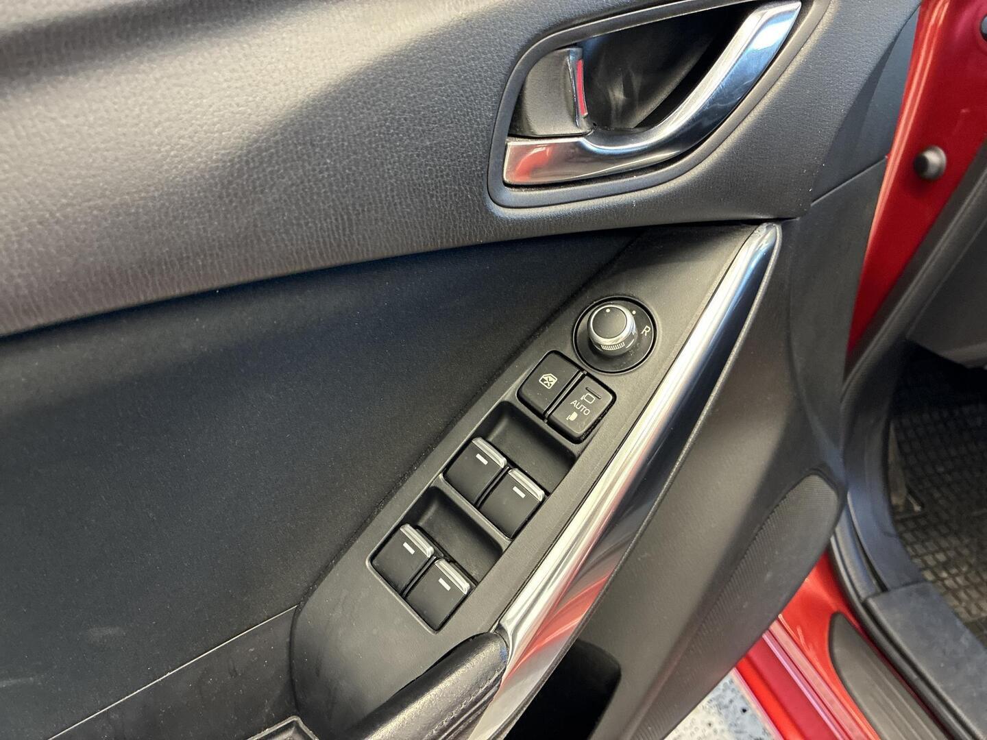 MAZDA Mazda6 2018