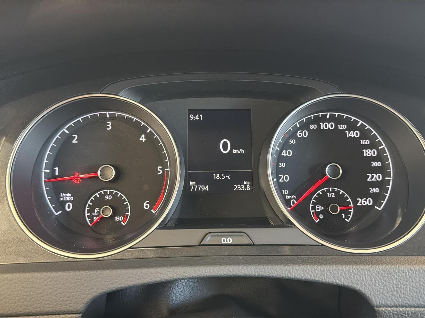 VOLKSWAGEN Golf 2018