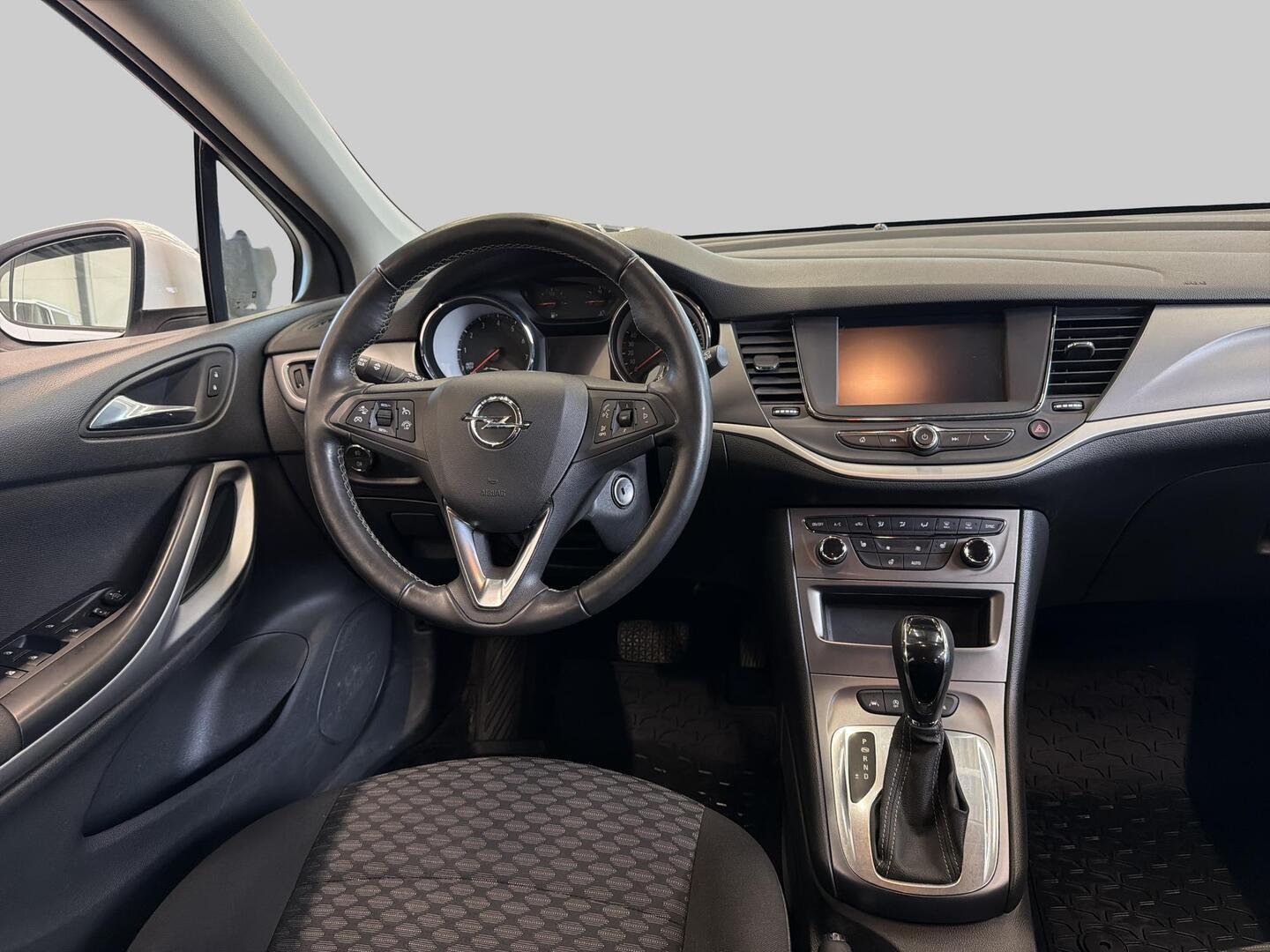 OPEL Astra 2019