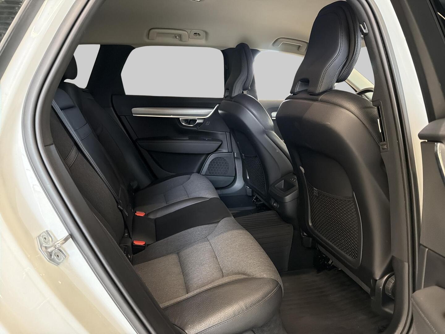 VOLVO V90 2020