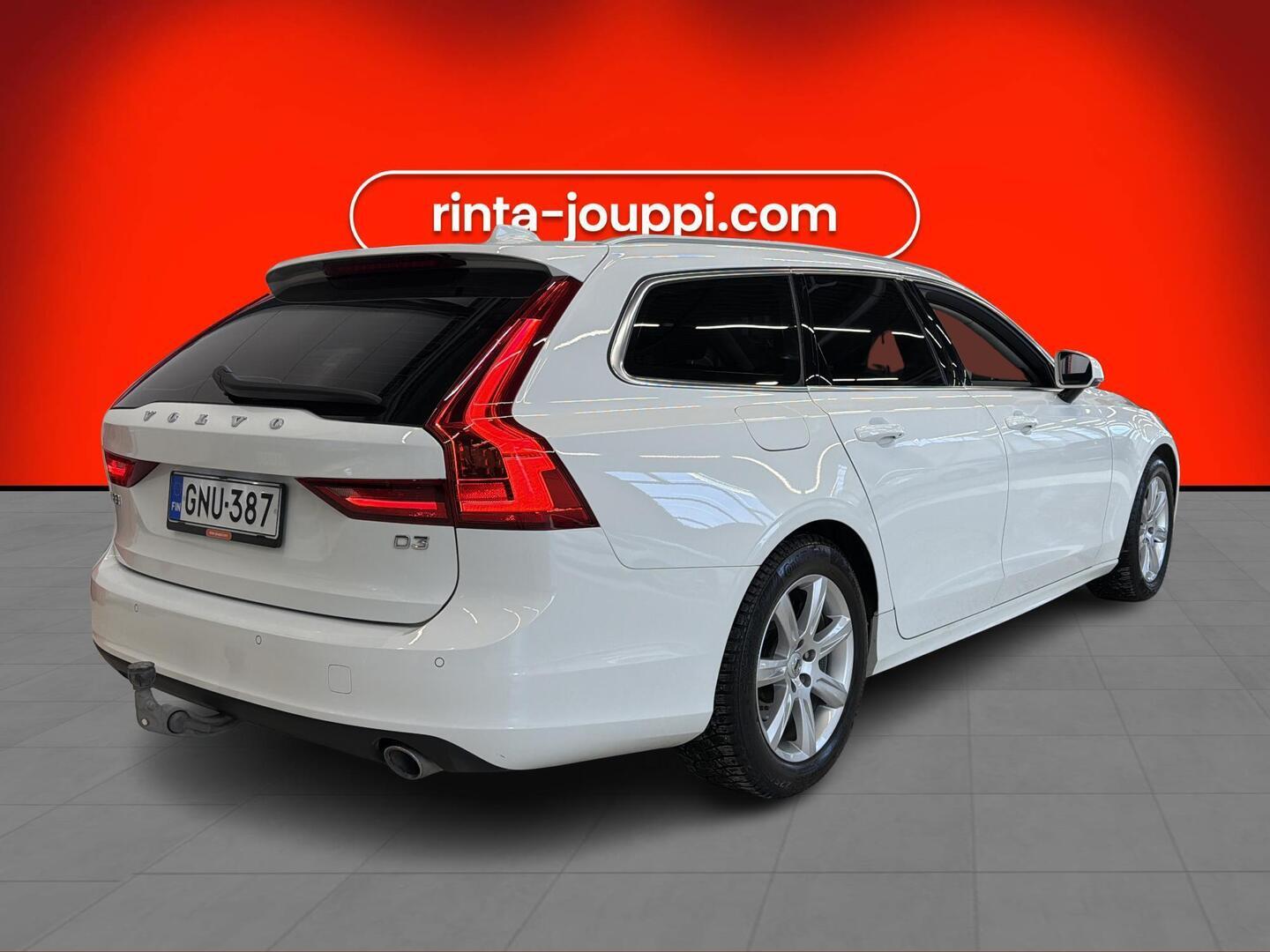 VOLVO V90 2020