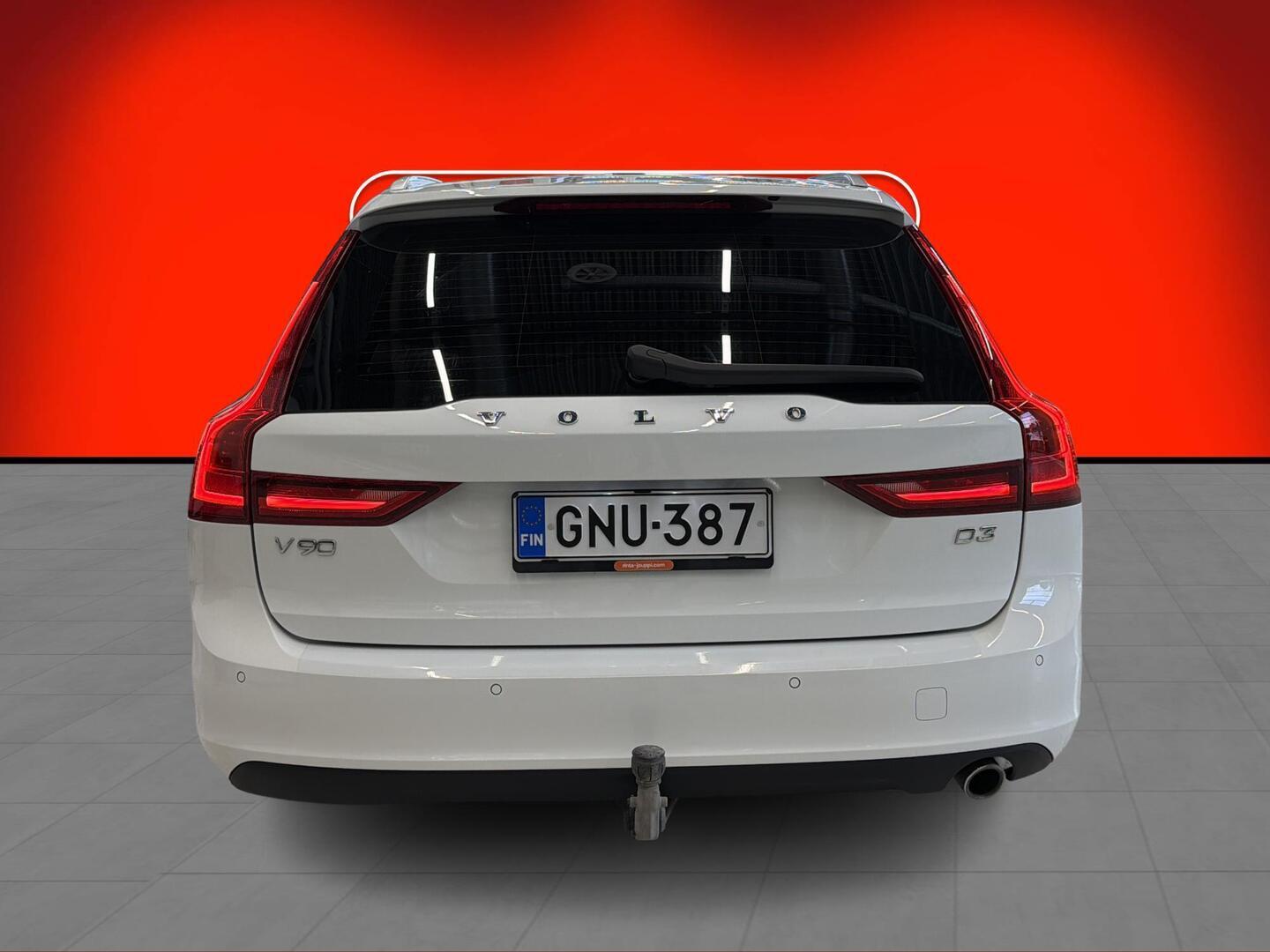 VOLVO V90 2020