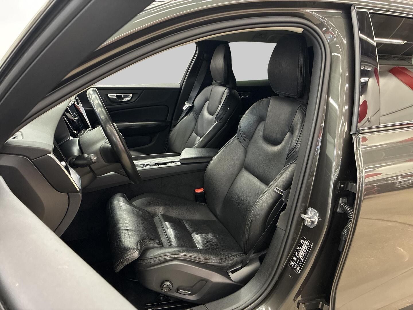 VOLVO V60 Cross Country 2020