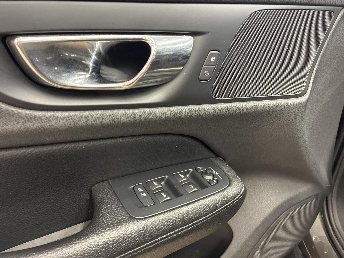 VOLVO V60 Cross Country 2020